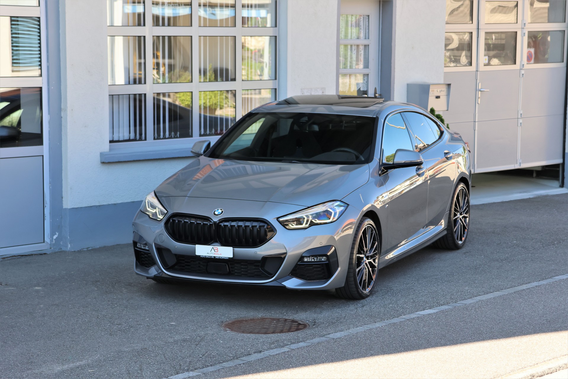 BMW 218i Gran Coupé M Sport Steptronic-image-0