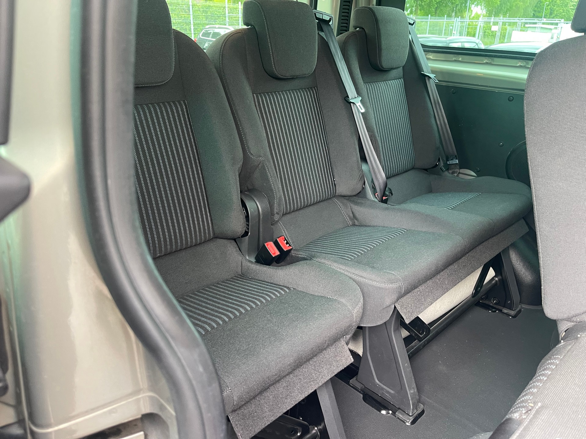 FORD TRANSIT CUSTOM-image-8