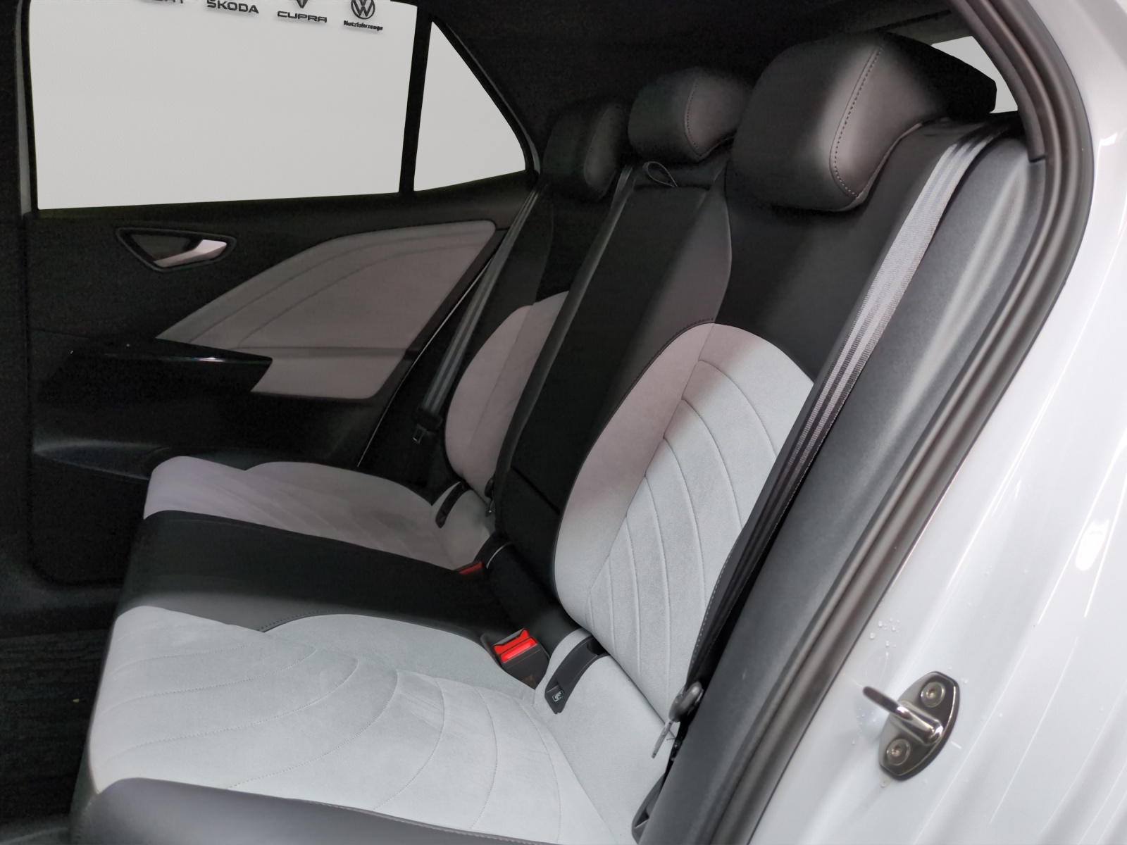 VW ID.3 Pro 59 kWh Pro United-image-8