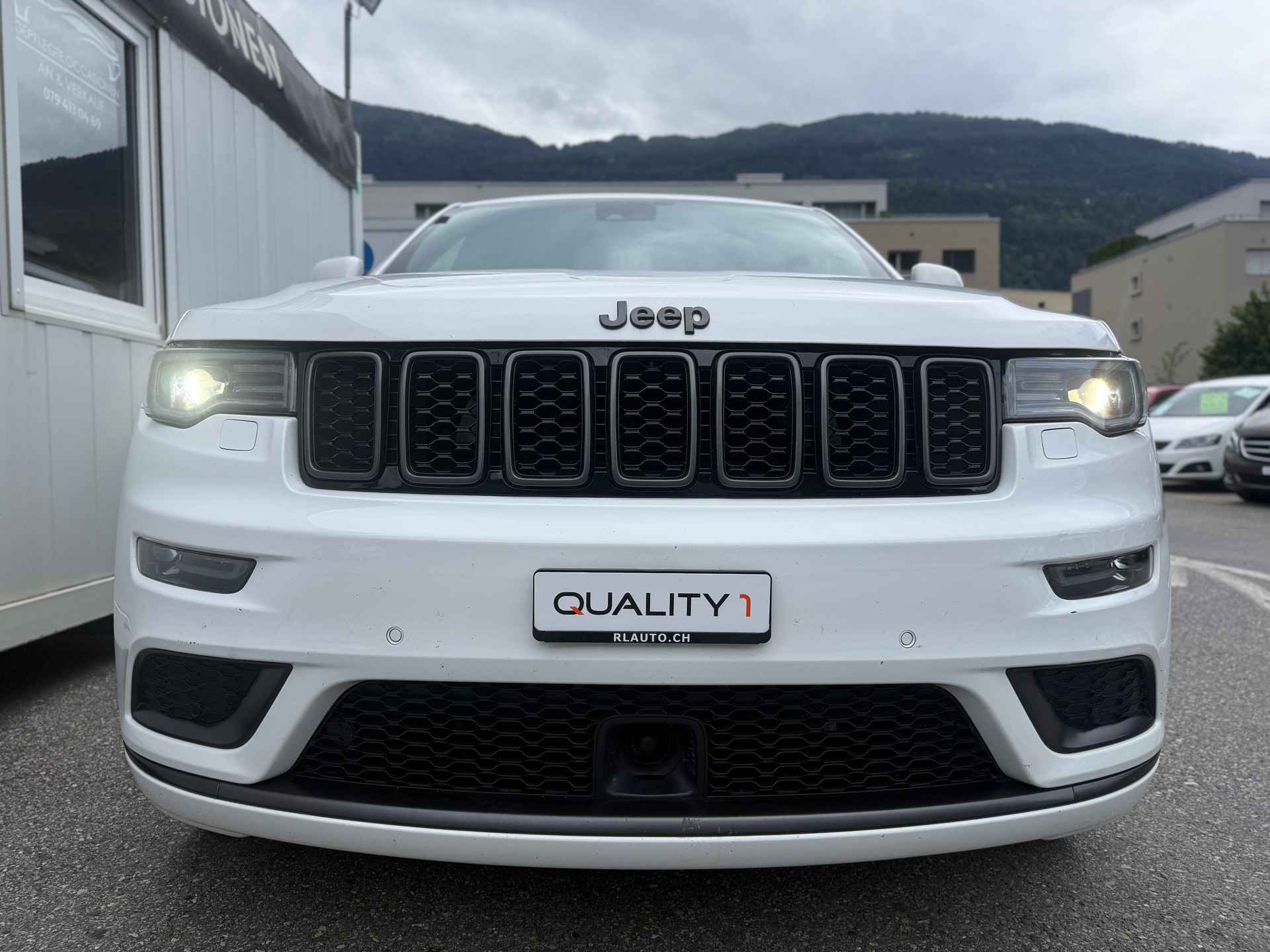 JEEP Grand Cherokee 3.0 CRD S Automatic *NEUER AUTOMAT* DHP ERSETZT*TOPZUSTAND*-image-9