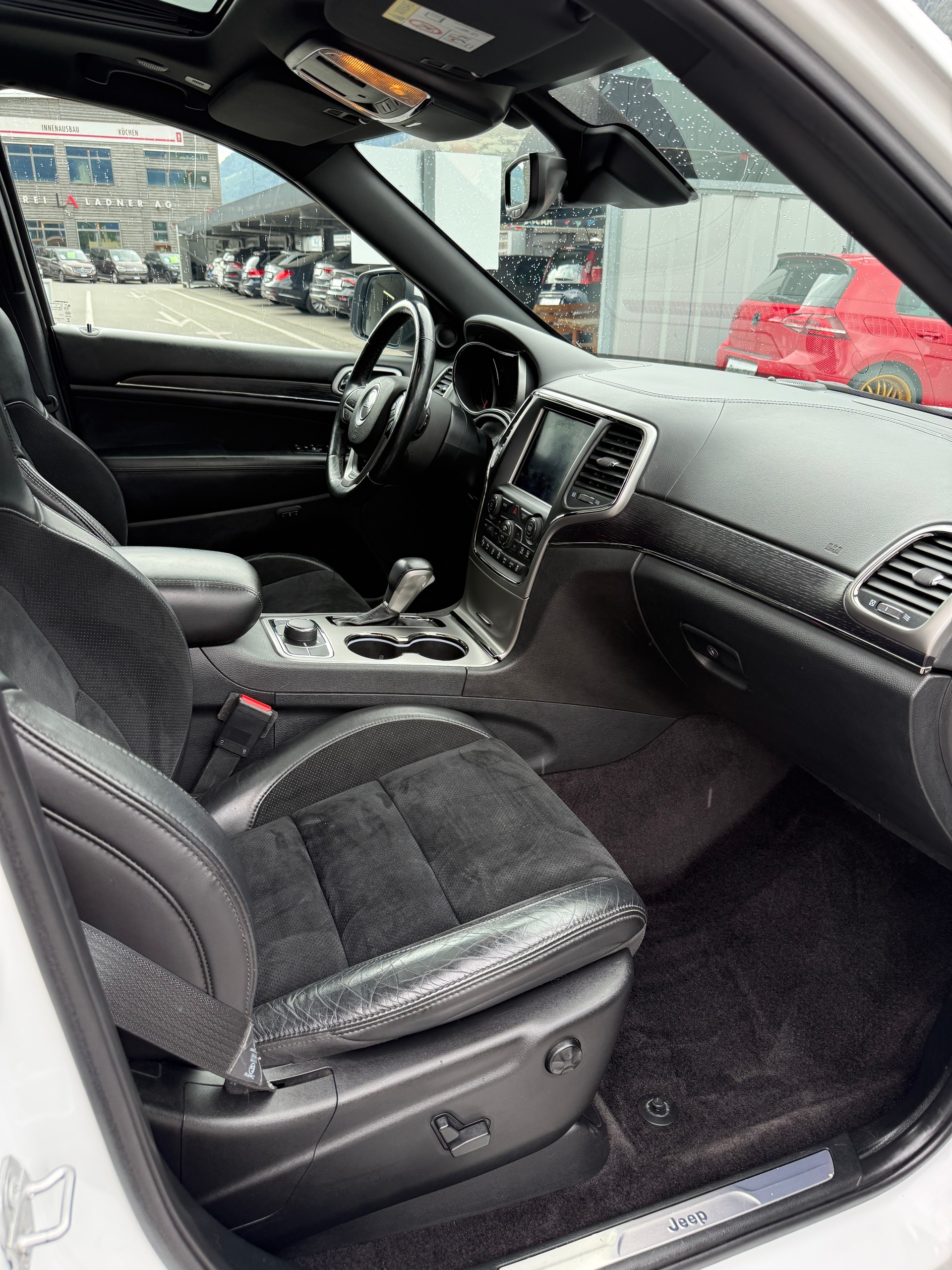 JEEP Grand Cherokee 3.0 CRD S Automatic *NEUER AUTOMAT* DHP ERSETZT*TOPZUSTAND*-image-14
