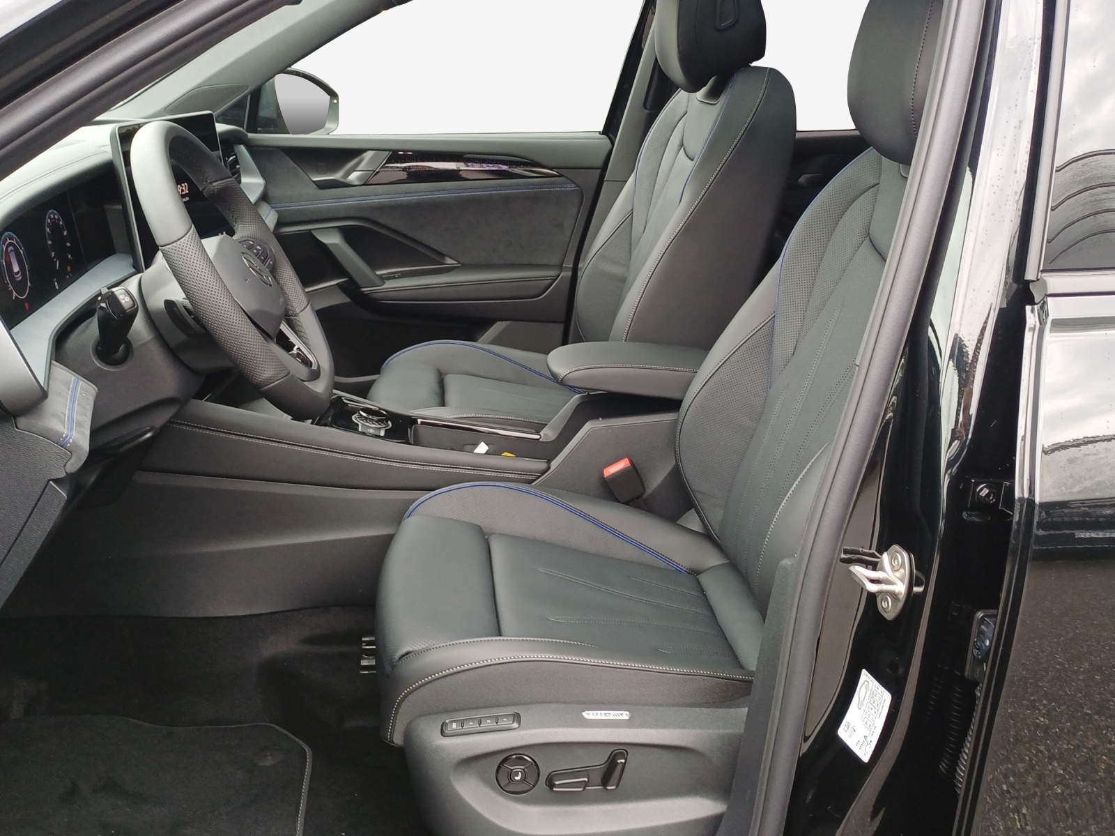 VW Tayron 2.0 TSI R-Line Plus DSG 4Motion-image-7