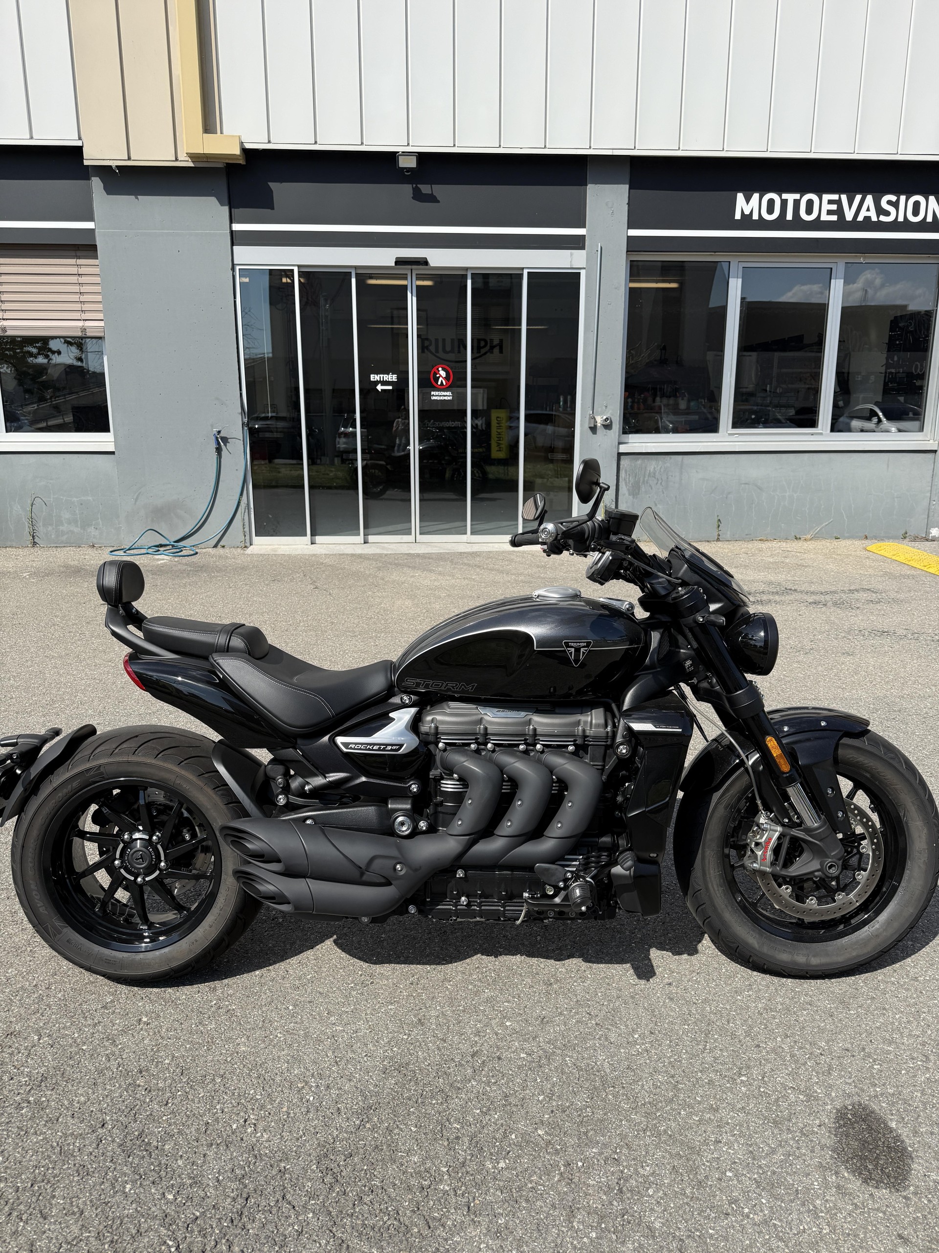 TRIUMPH Rocket 3 GT Storm
