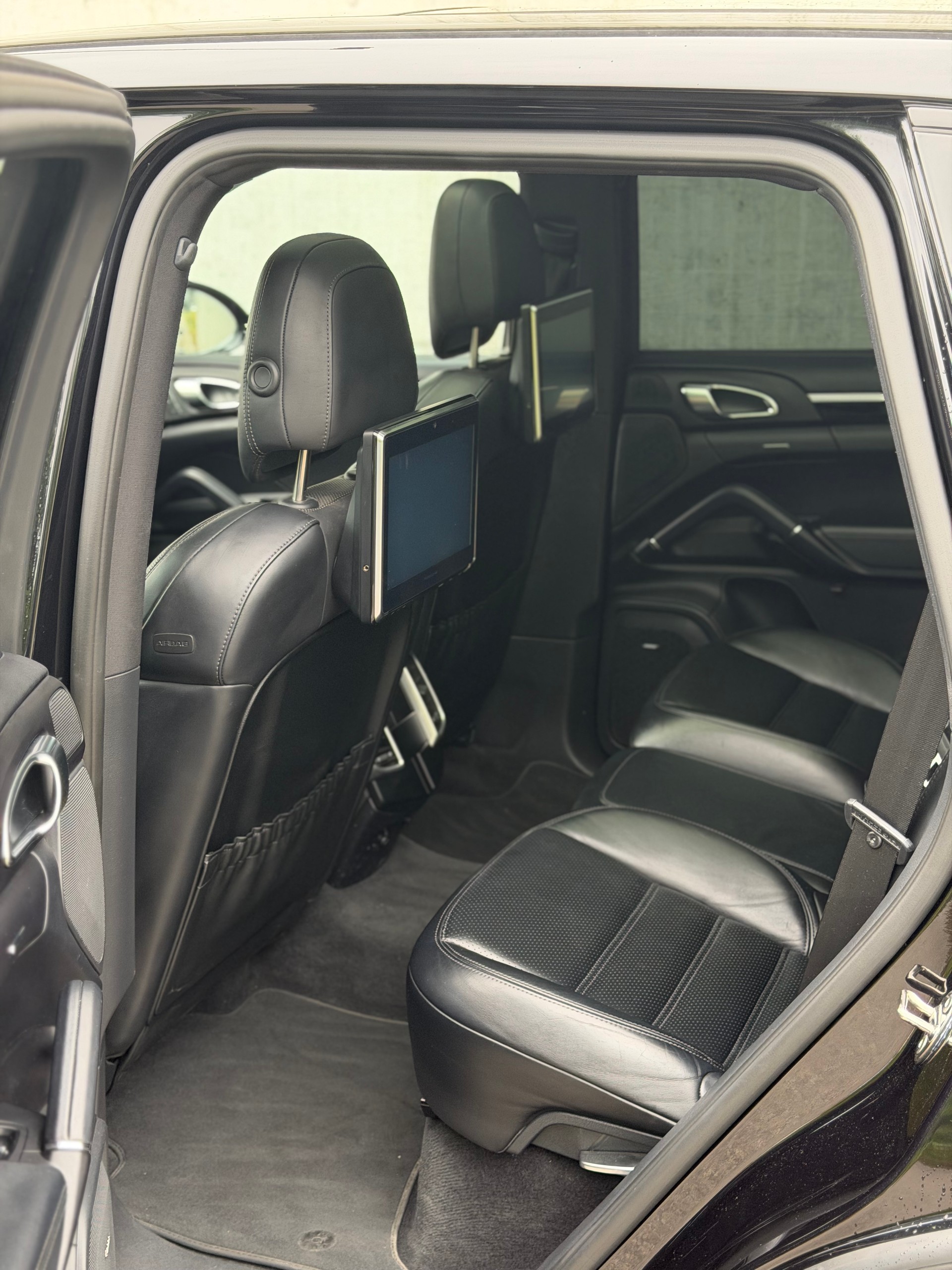 PORSCHE 3.0 V6 S E-Hybrid-image-5
