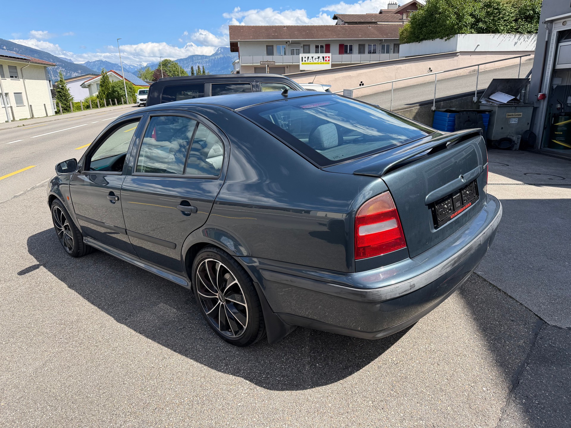 SKODA Octavia 1.8 Turbo SLX-image-3