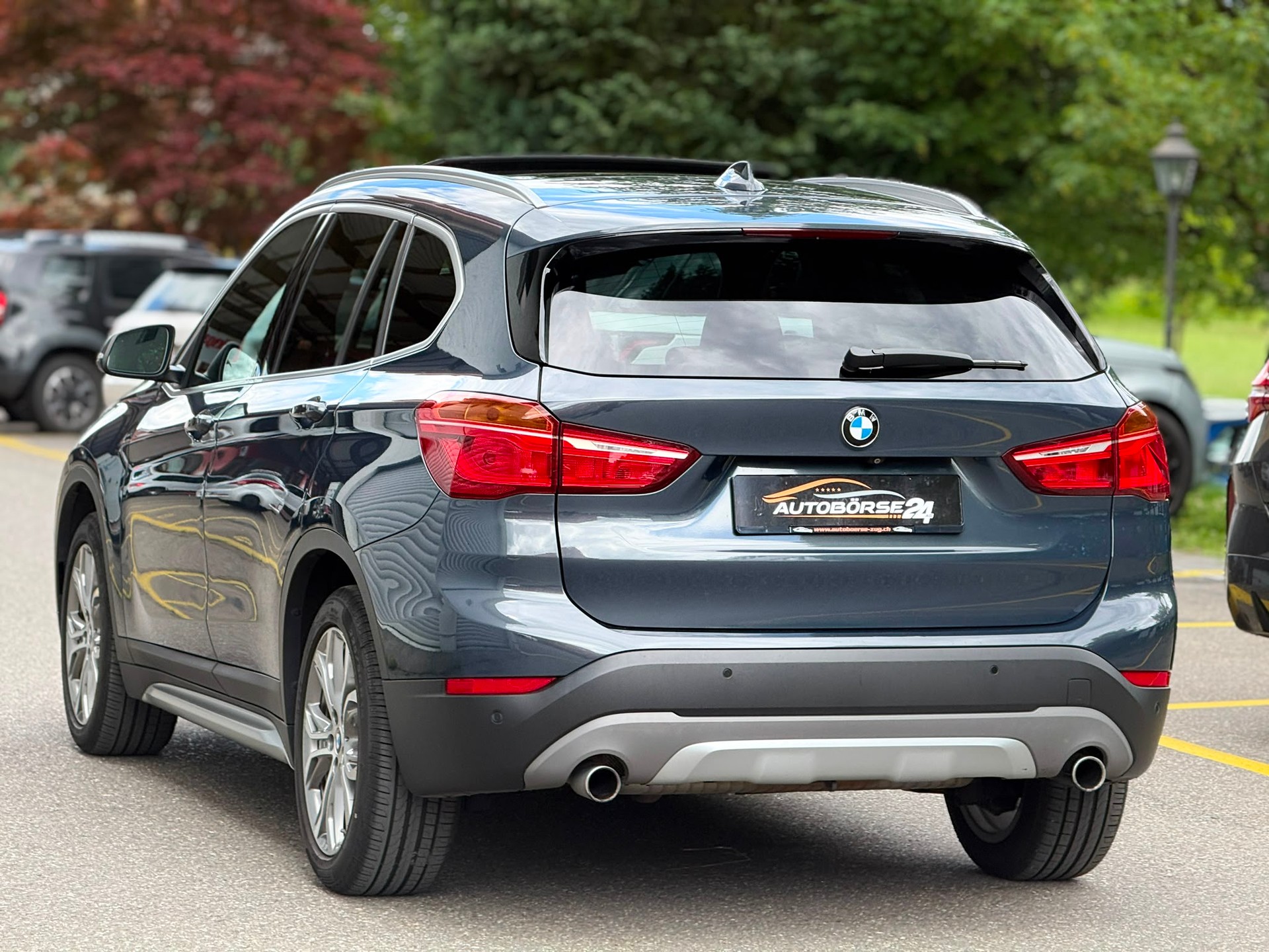 BMW X1 25i xDrive SAG-image-3