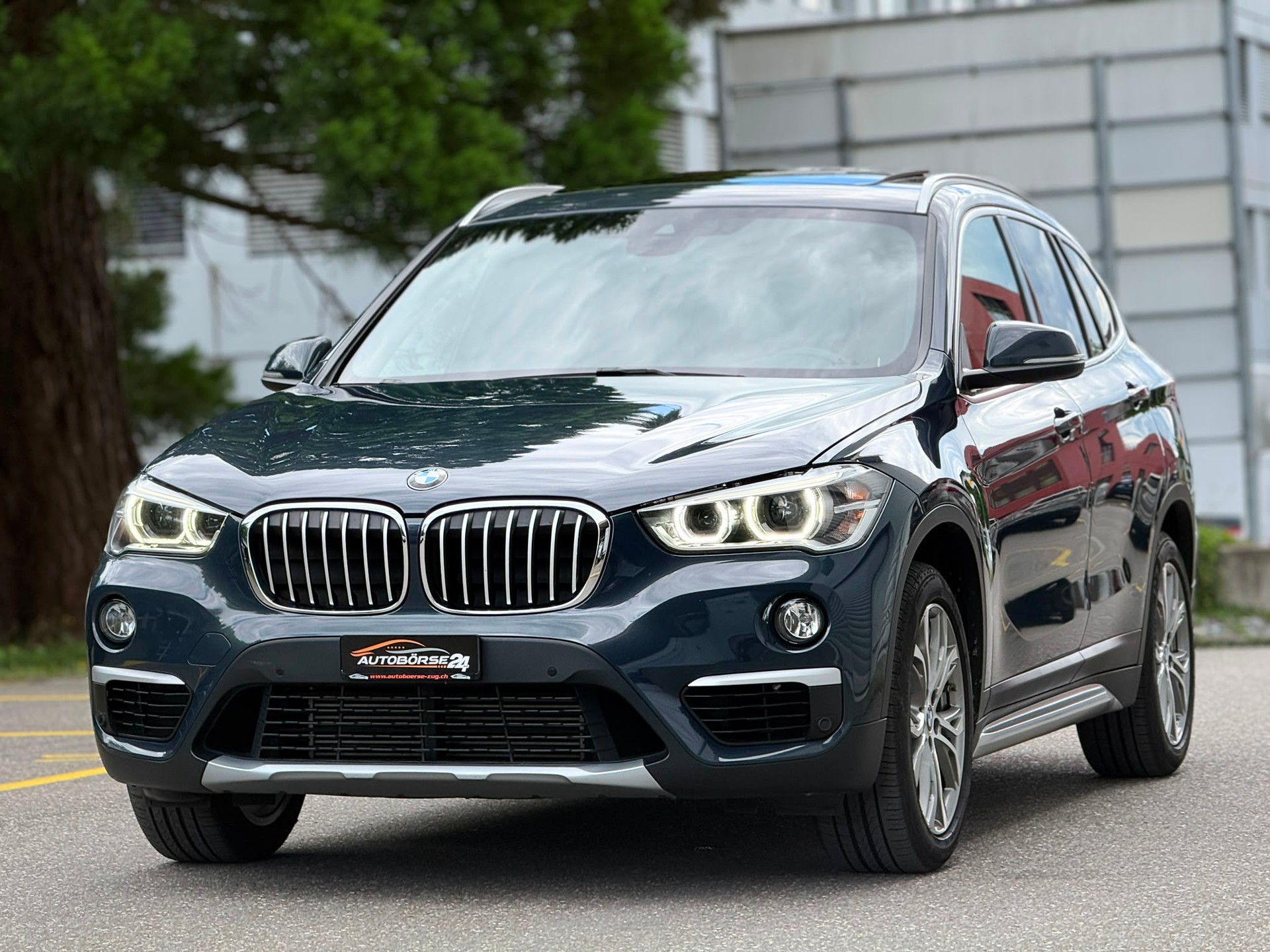 BMW X1 25i xDrive SAG-image-0