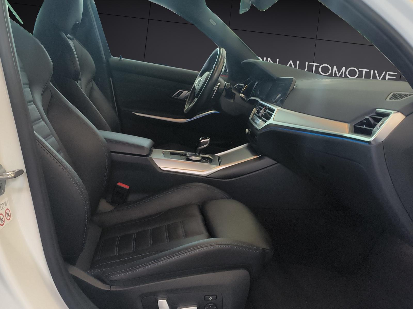 BMW 330e xDrive SAG Touring-image-14