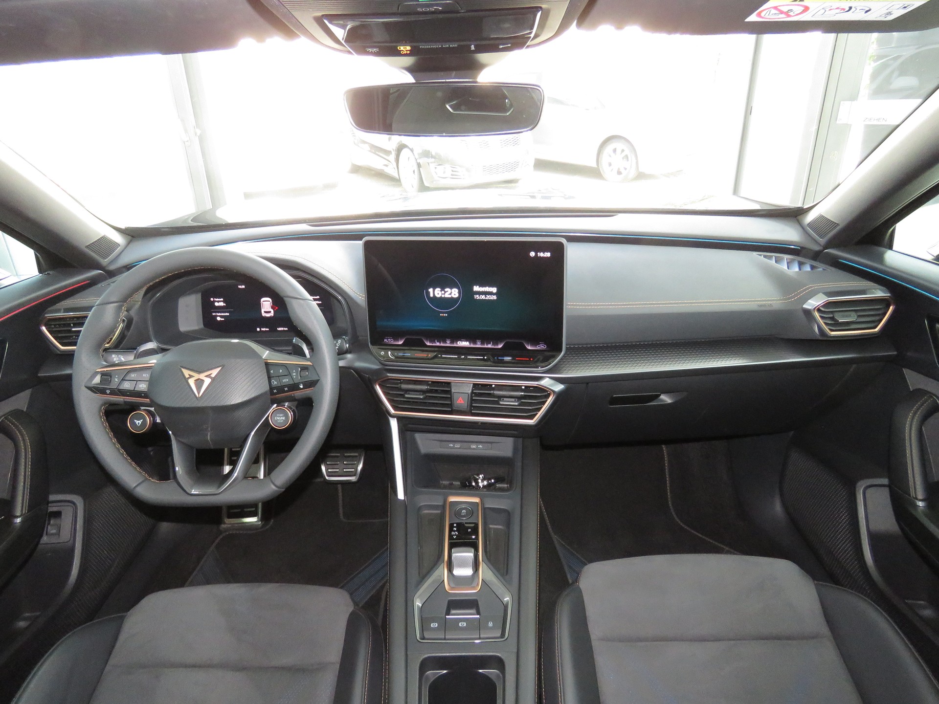 CUPRA Formentor 1.5 TSI DSG-image-13