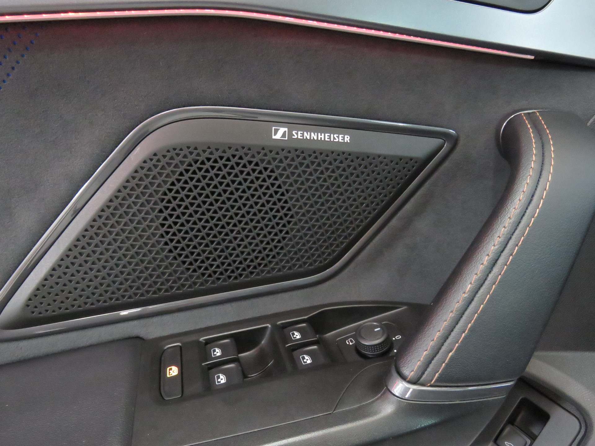 CUPRA Formentor 1.5 TSI DSG-image-26