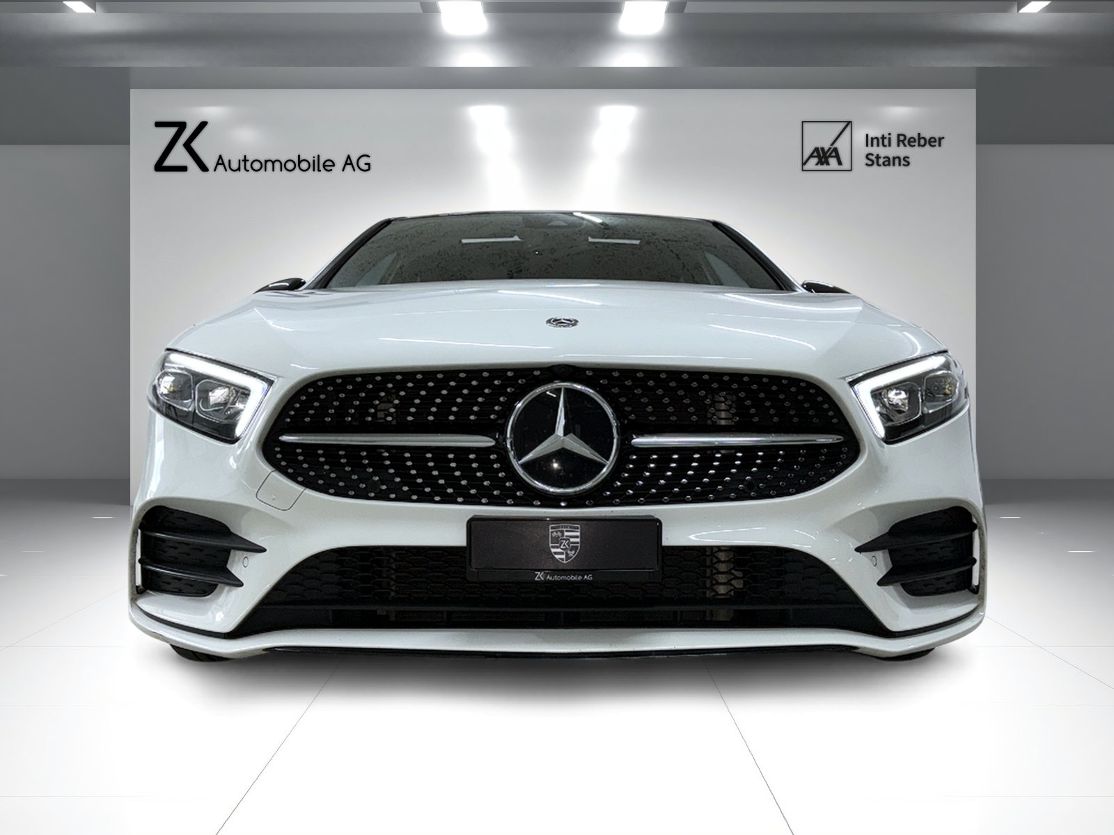 MERCEDES-BENZ A 180 AMG Line Polarweiss 7G-DCT / 360° Kamera / Panoramadach / Leder / Night Paket /-image-3