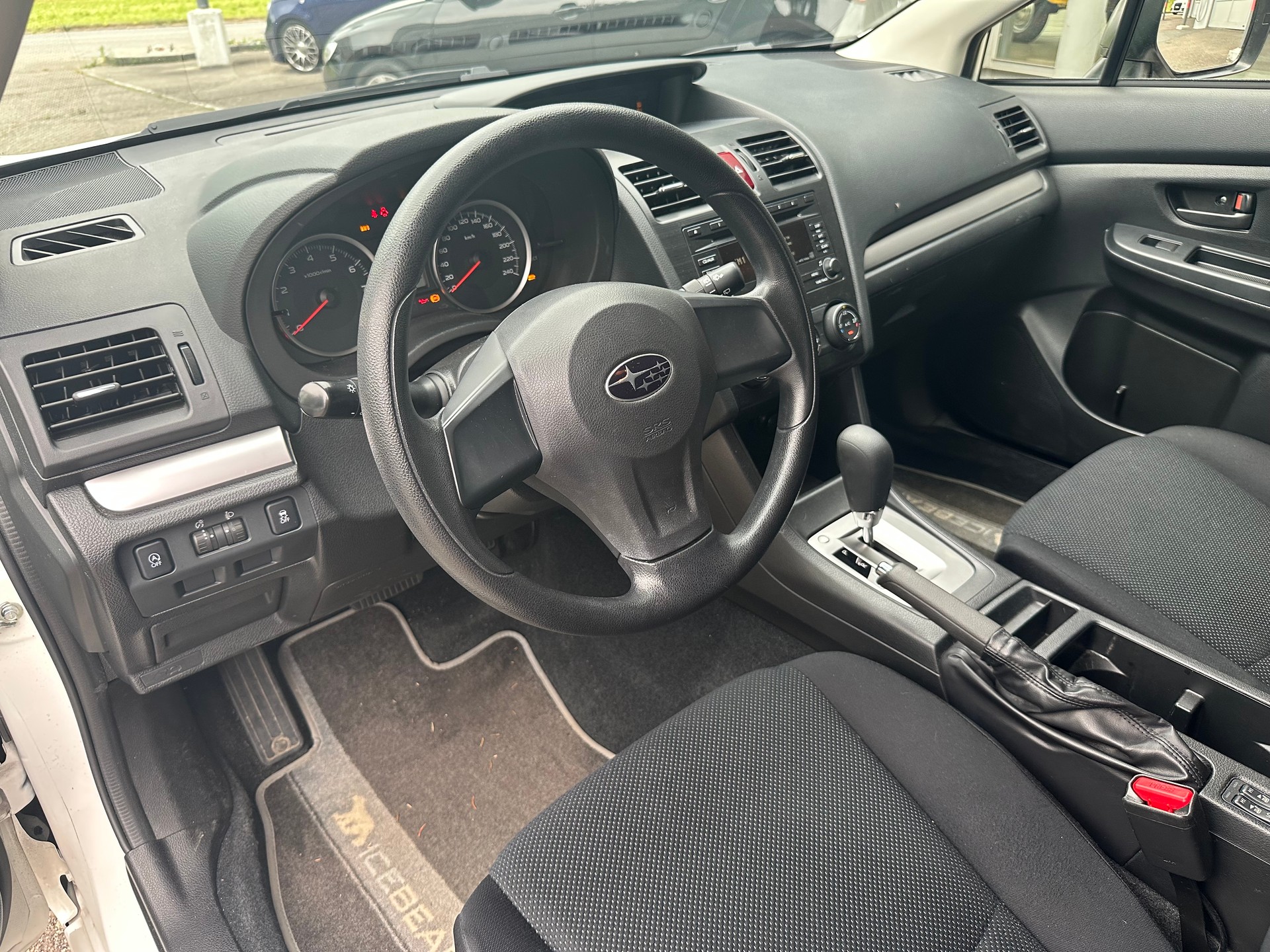SUBARU Impreza 1.6 Swiss one CVT-image-7
