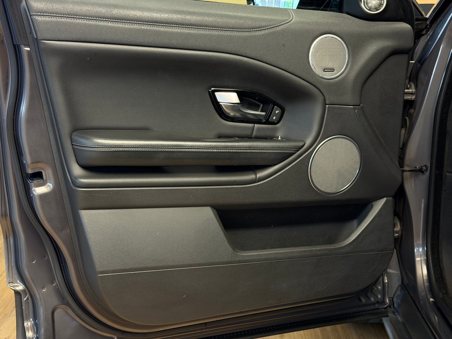 LAND ROVER Range Rover Evoque 2.0 TD4 HSE Dynamic AT9-image-14
