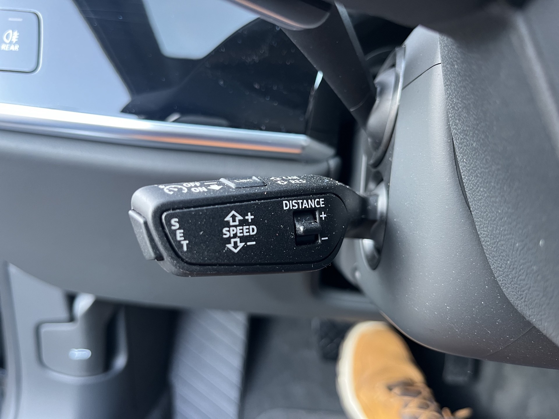 AUDI A8 60 L TFSI e quattro tiptronic*Standklimatisierung, Panodach, Matrix-LED, (5-Jahre Garantie)-image-21