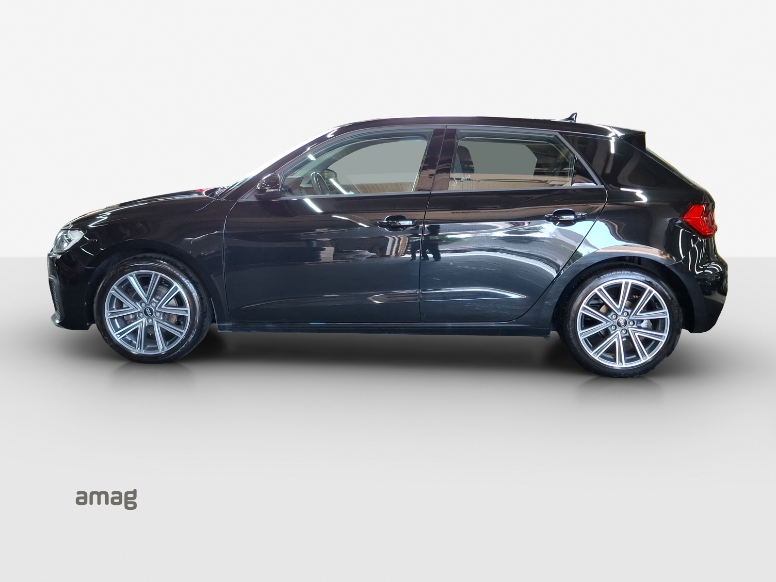 AUDI A1 Sportback 30 TFSI advanced Attraction S-tronic-showroom-element-1