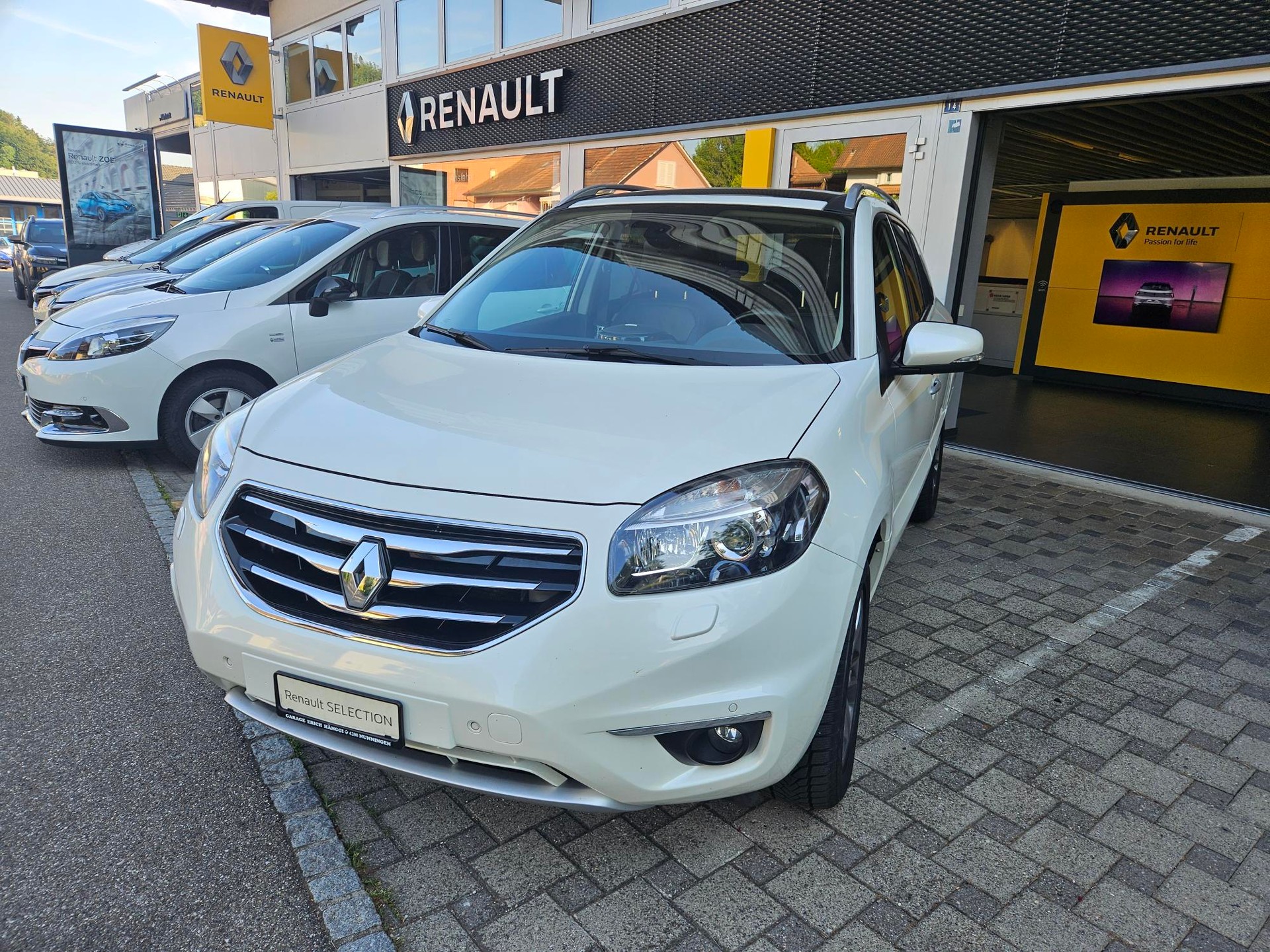 RENAULT Koleos 2.0 dCi Exception 4x4 Automatic-image-0