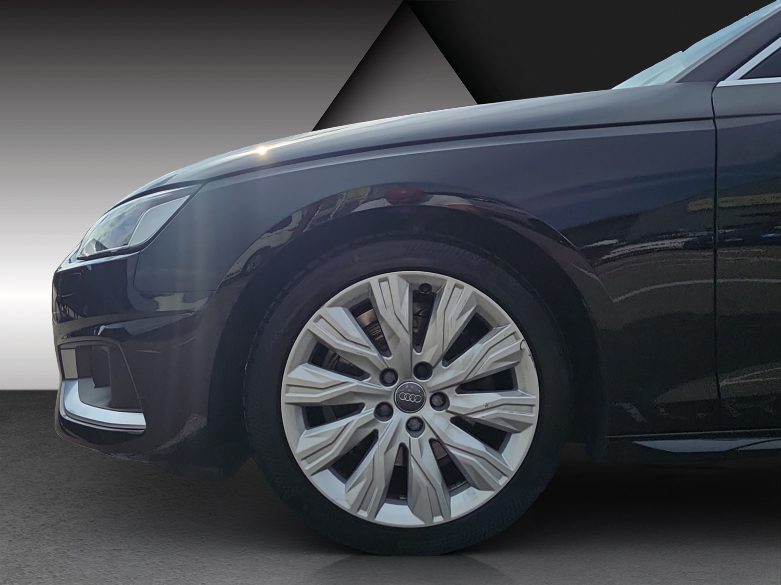AUDI A4 Avant 35 TDI S-Line S-tronic-image-18
