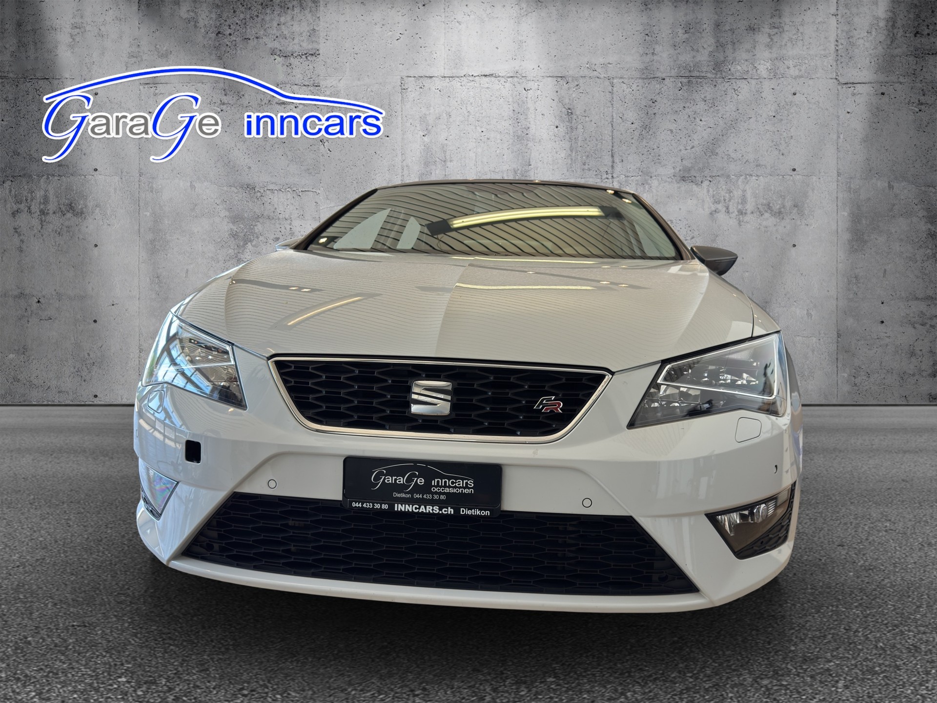 SEAT Leon 1.8 TSI FR-image-0