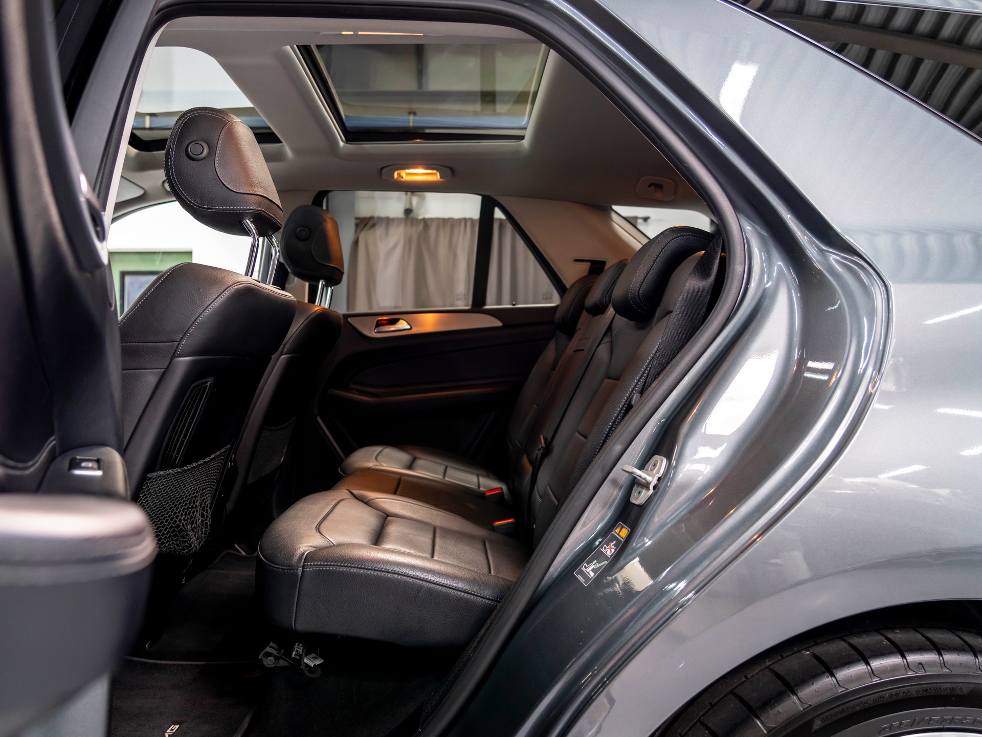 MERCEDES-BENZ GLE 43 AMG 4Matic 9G-Tronic-image-21