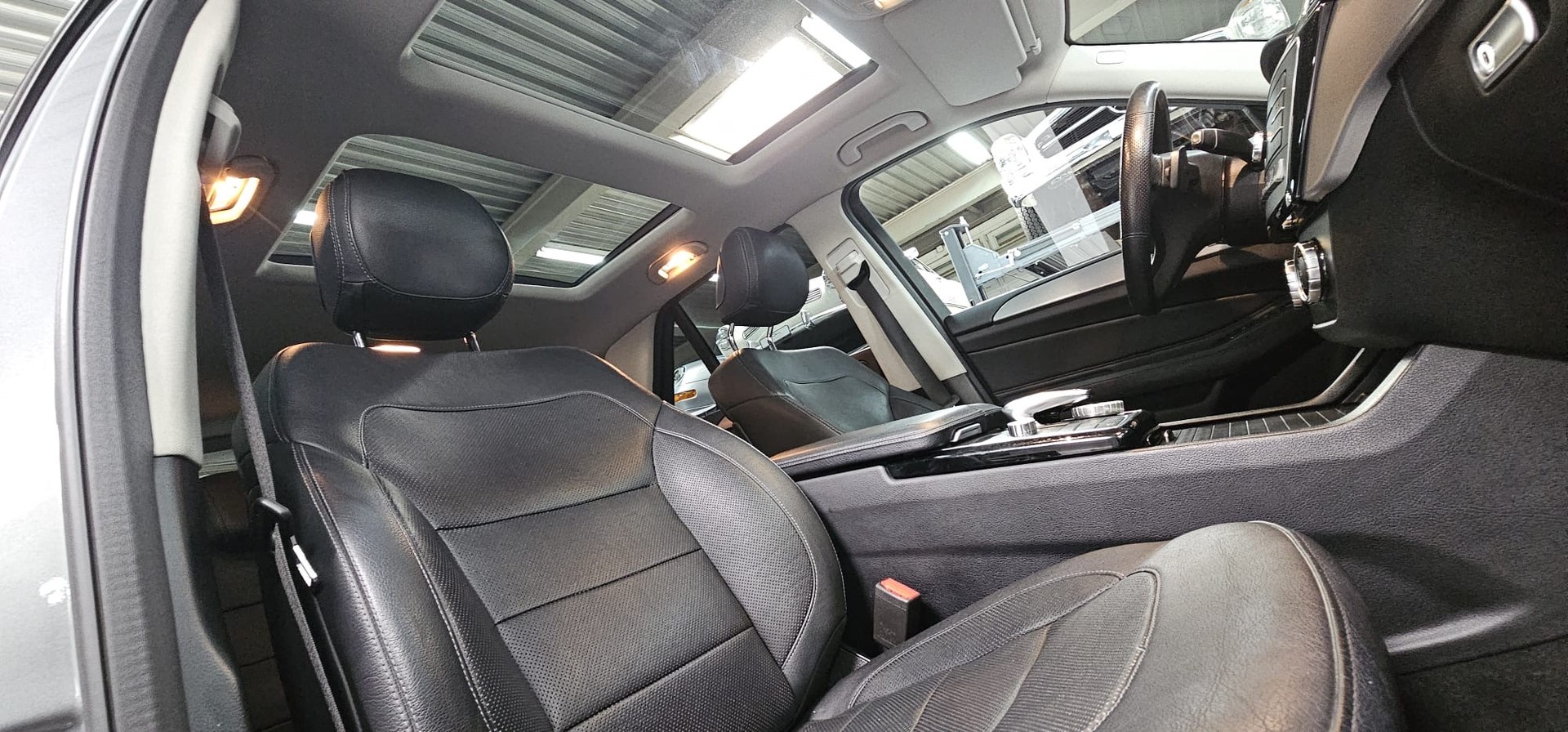 MERCEDES-BENZ GLE 43 AMG 4Matic 9G-Tronic-image-14