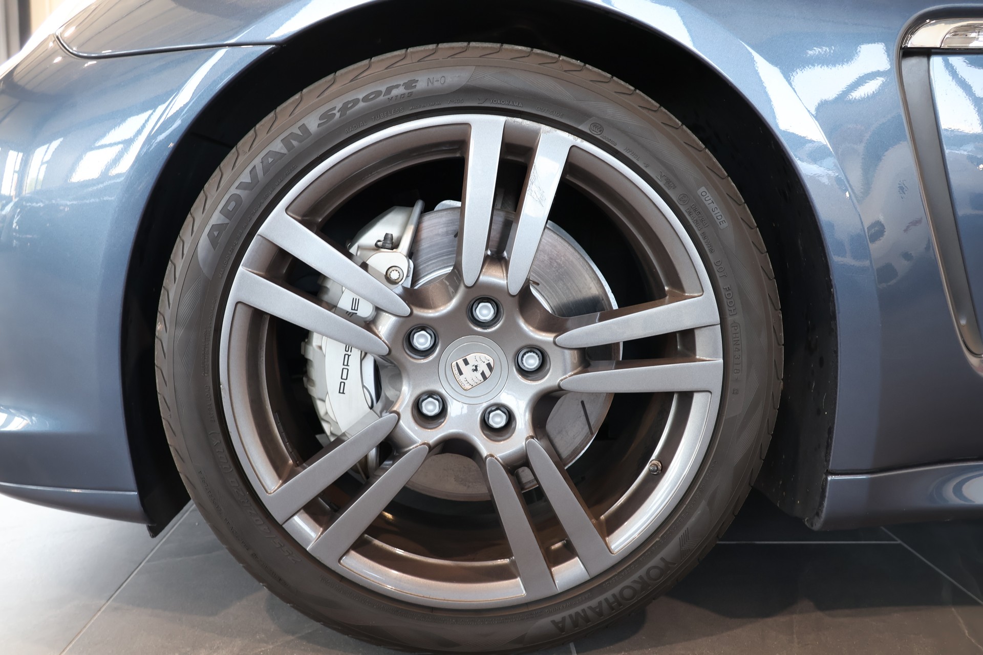 PORSCHE Panamera S 4.8 PDK-image-5