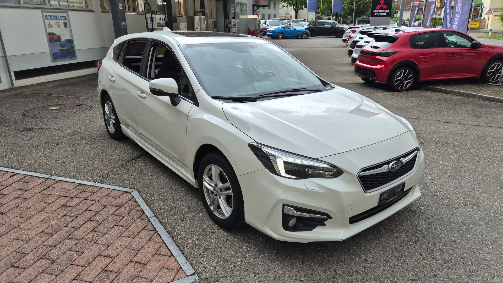 SUBARU Impreza 2.0 Luxury AWD-image-4