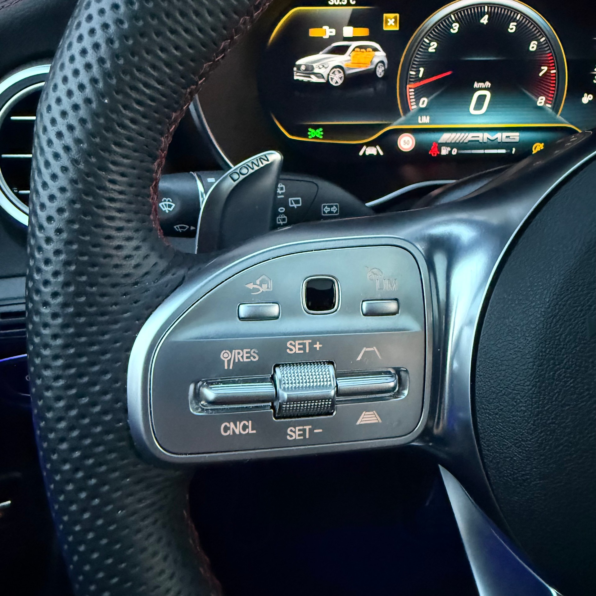 MERCEDES-BENZ GLC 43 AMG 4Matic 9G-Tronic Swiss-image-9