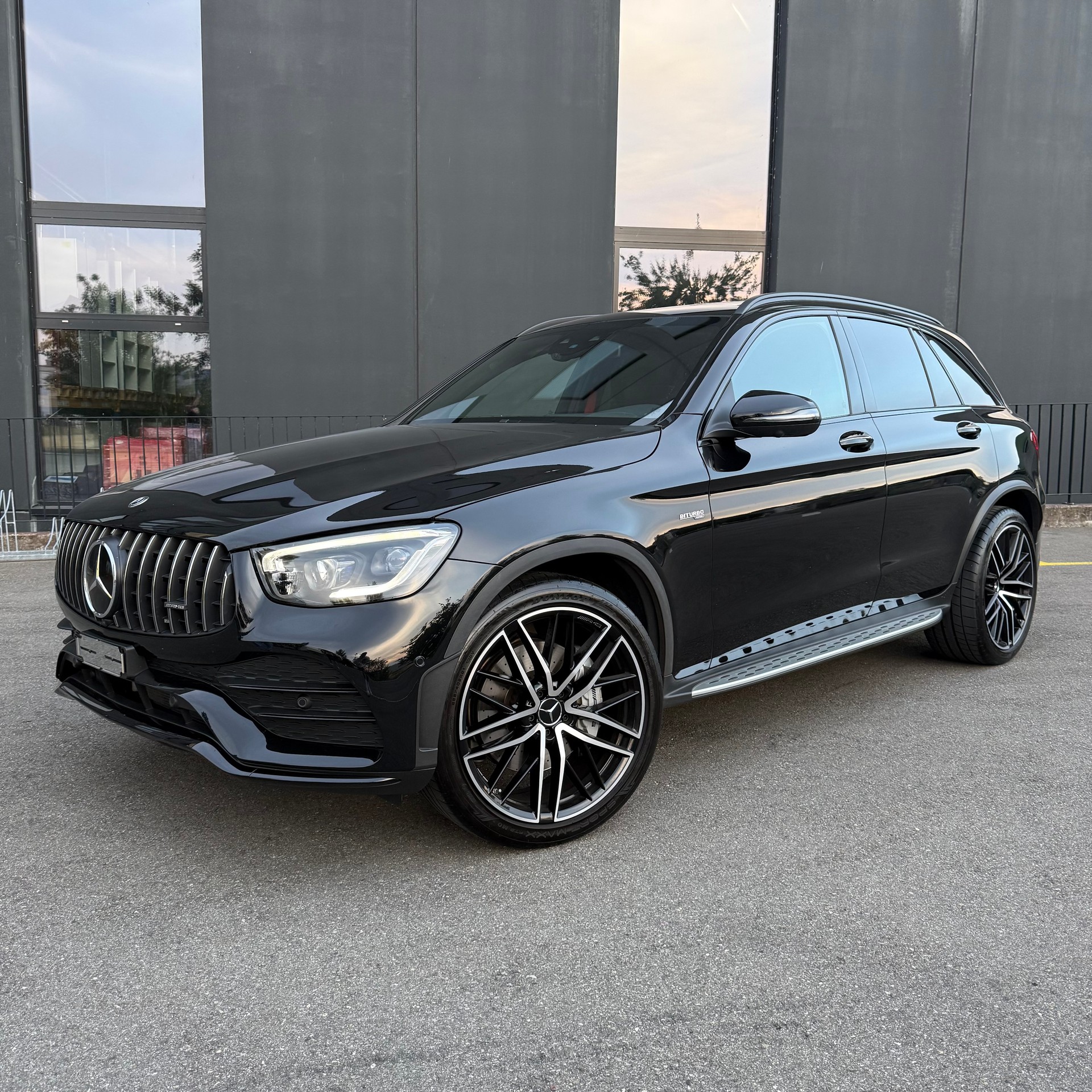 MERCEDES-BENZ GLC 43 AMG 4Matic 9G-Tronic Swiss-image-0