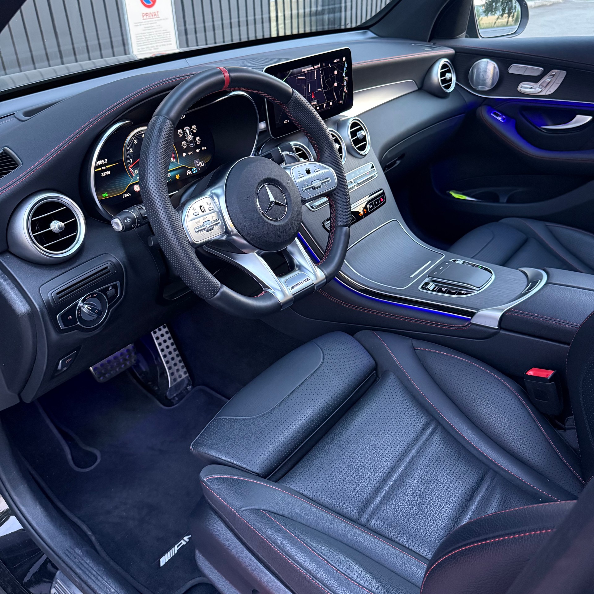 MERCEDES-BENZ GLC 43 AMG 4Matic 9G-Tronic Swiss-image-6