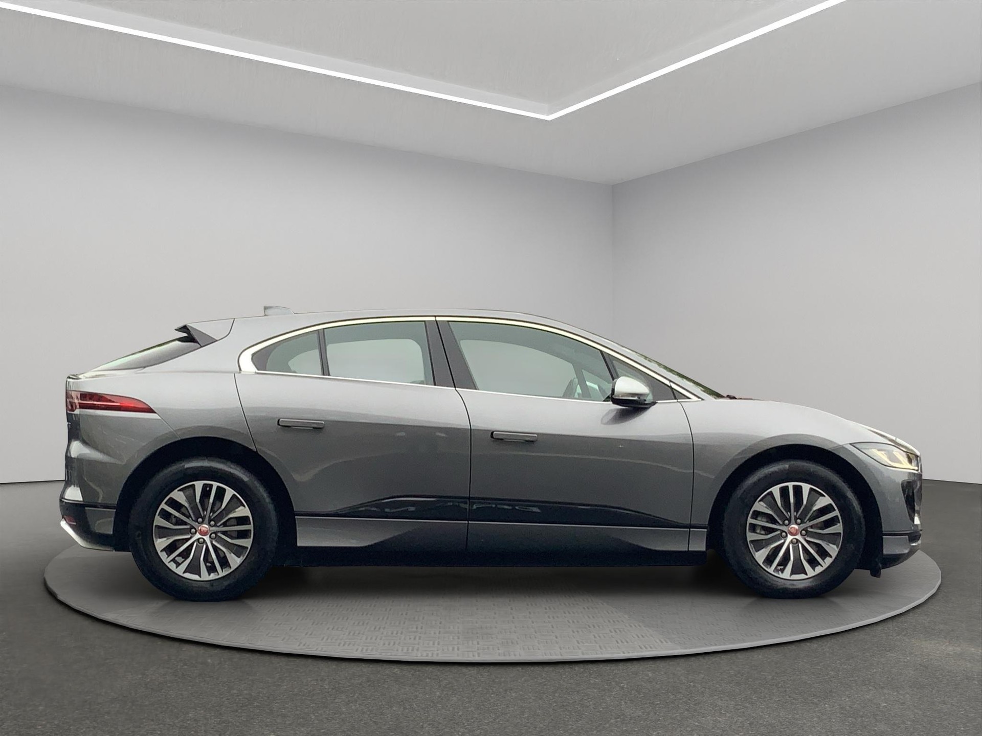 JAGUAR I-Pace EV400 HSE AWD-image-9