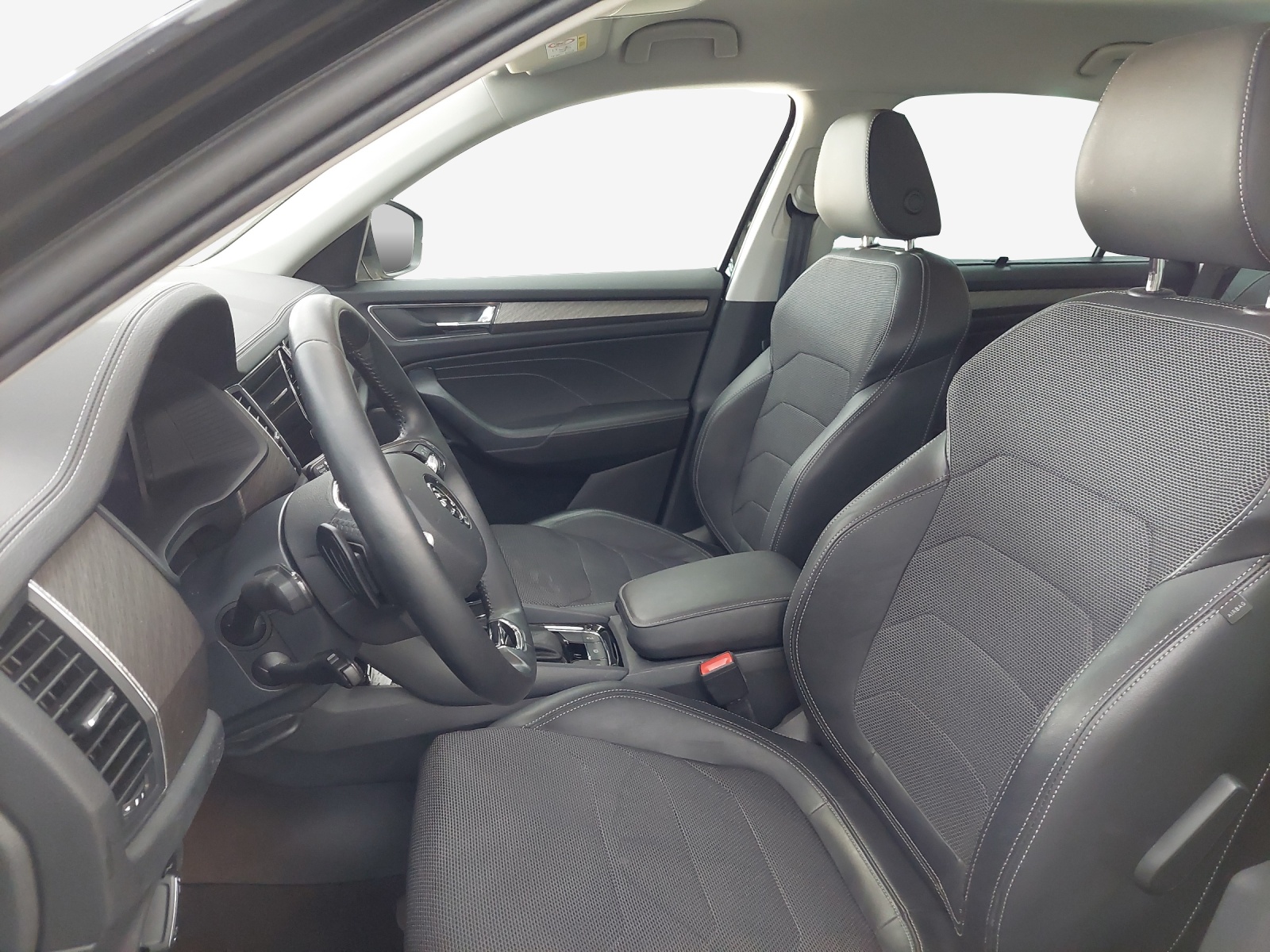 SKODA Kodiaq 2.0 TSI 4x4 Style-image-7