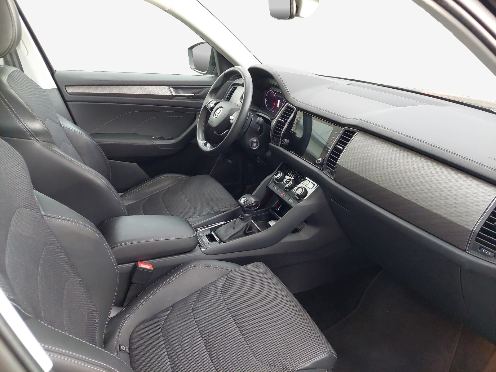 SKODA Kodiaq 2.0 TSI 4x4 Style-image-14