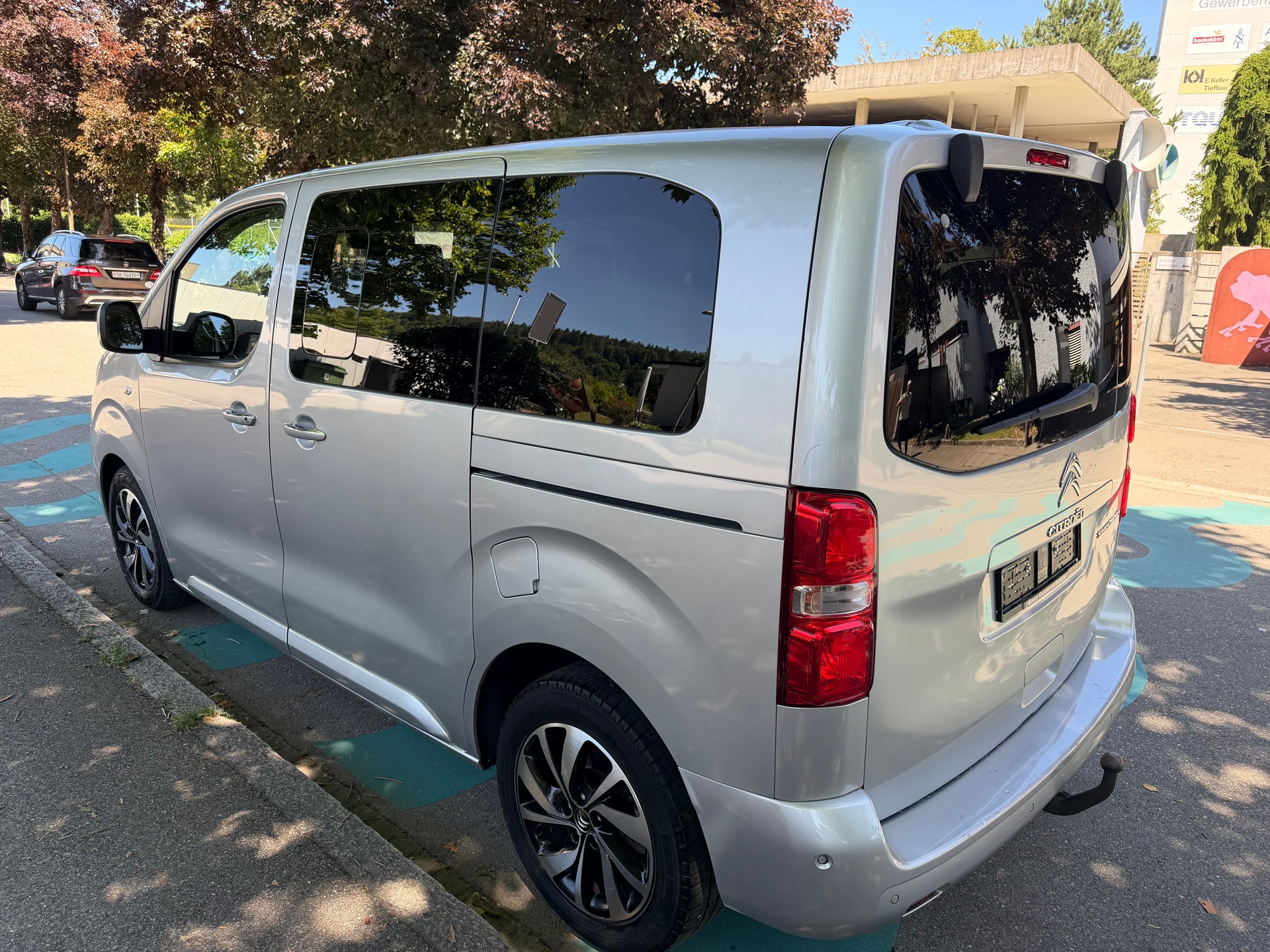 CITROEN Spacetourer 2.0 BlueHDi Shine XS EAT-image-5