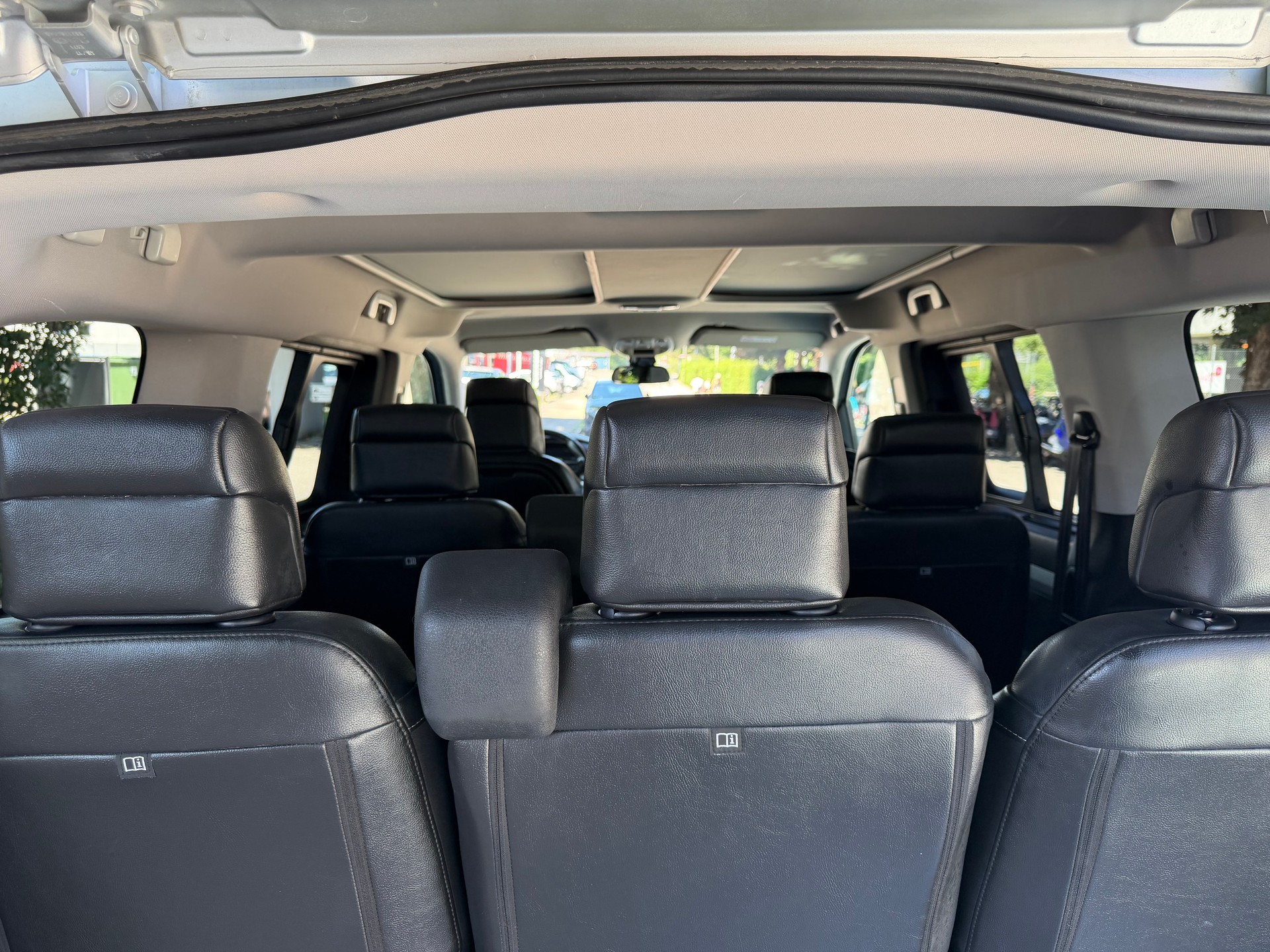 CITROEN Spacetourer 2.0 BlueHDi Shine XS EAT-image-10