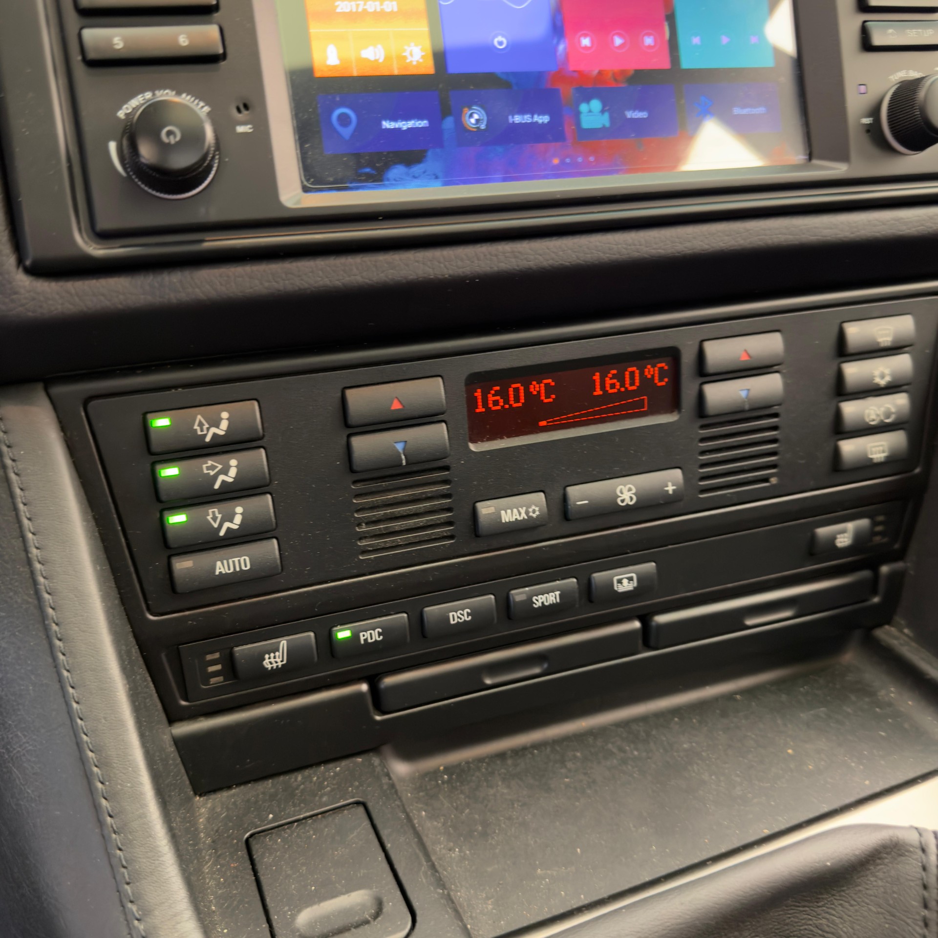 BMW M5-image-11
