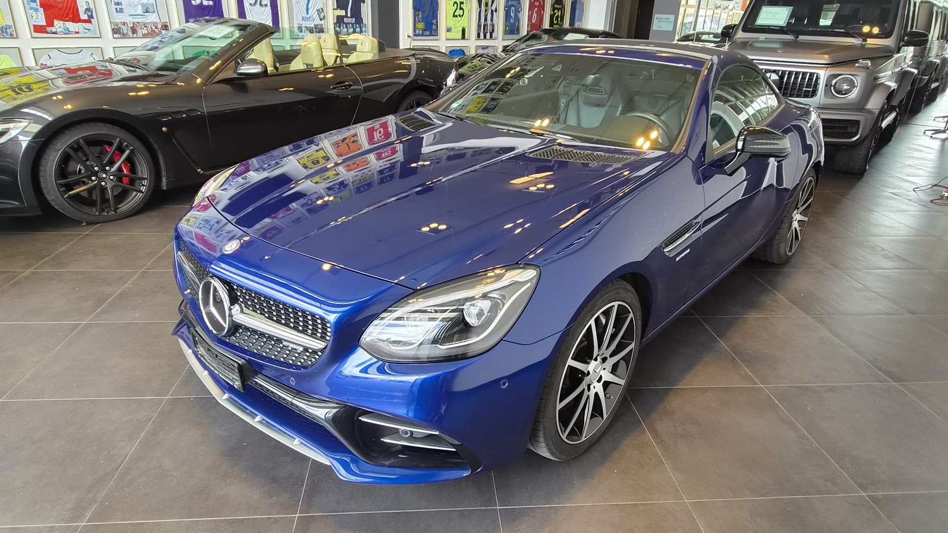 MERCEDES-BENZ SLC 43 AMG 9G-Tronic-image-3