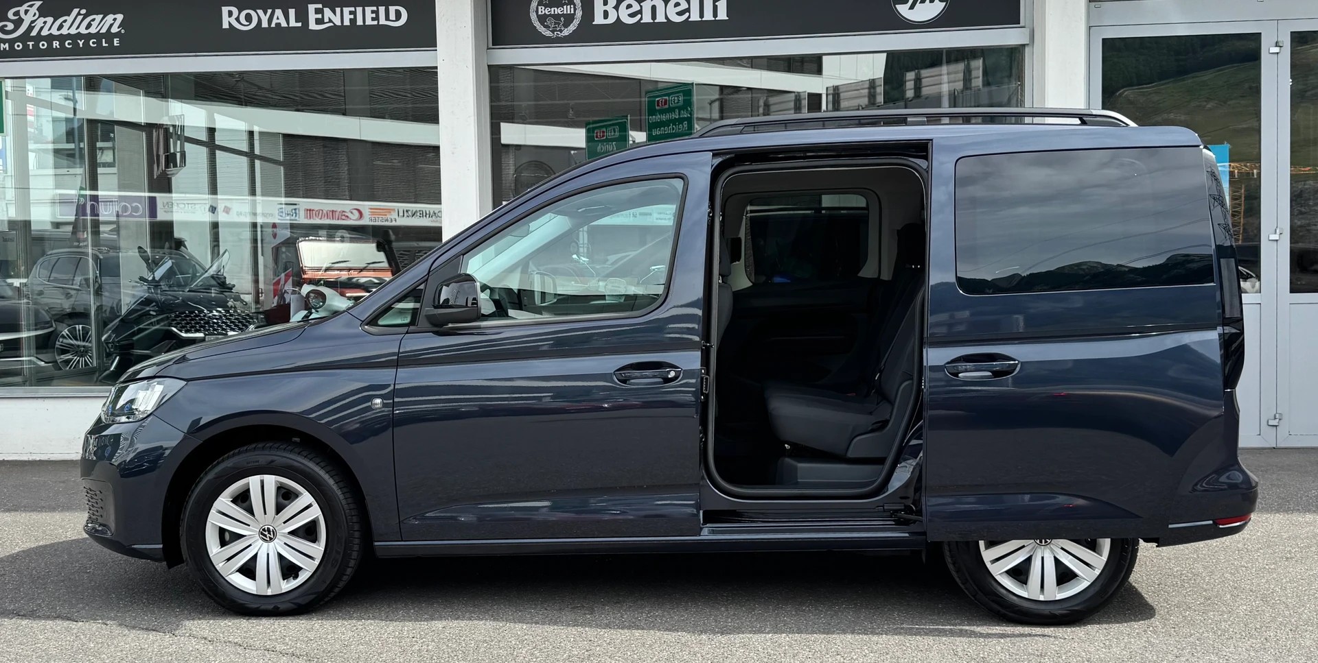 VW Caddy 2.0 TDI 4Motion-image-3