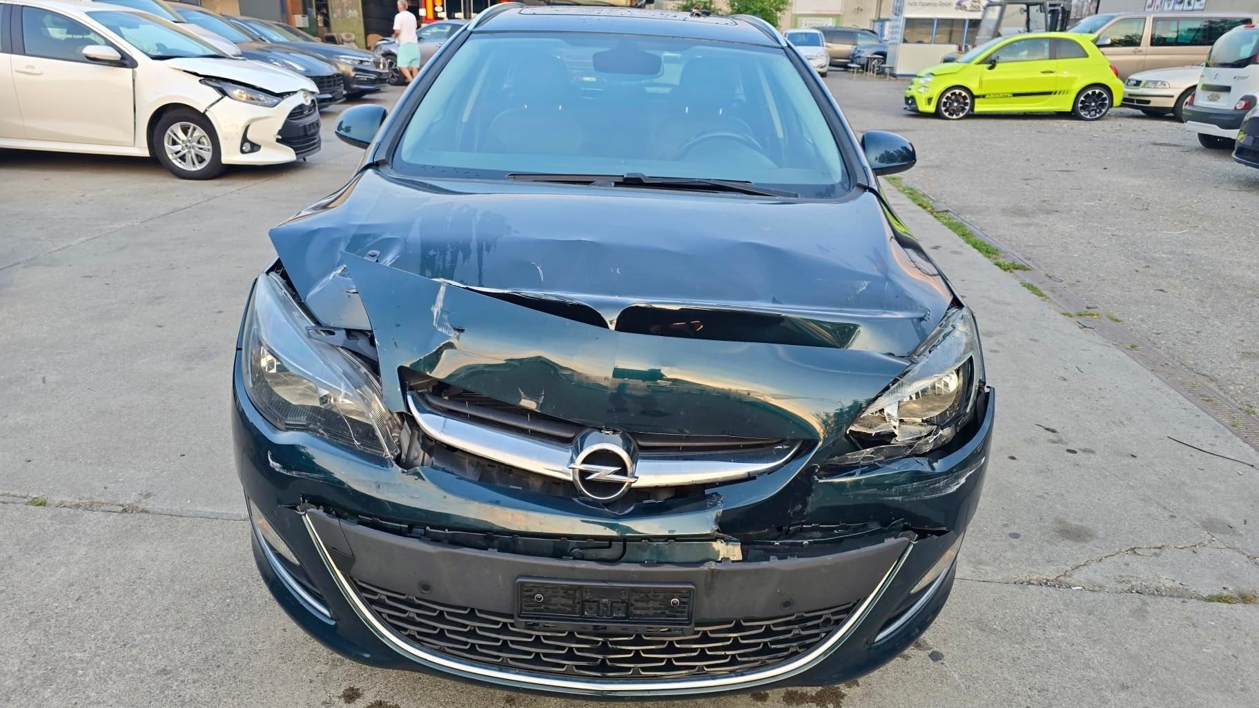OPEL Astra SportsTourer 1.4i 16V Turbo Sport-image-6