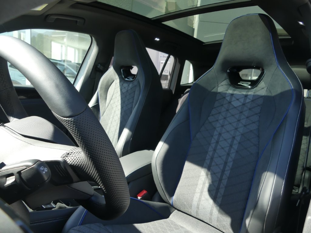 VW Tiguan 2.0 TSI DSG R-Line 4Motion-image-9