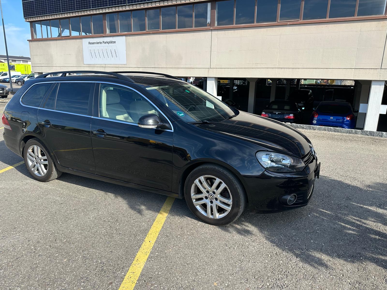 VW Golf Variant 2.0 TDI Comfortline-image-2