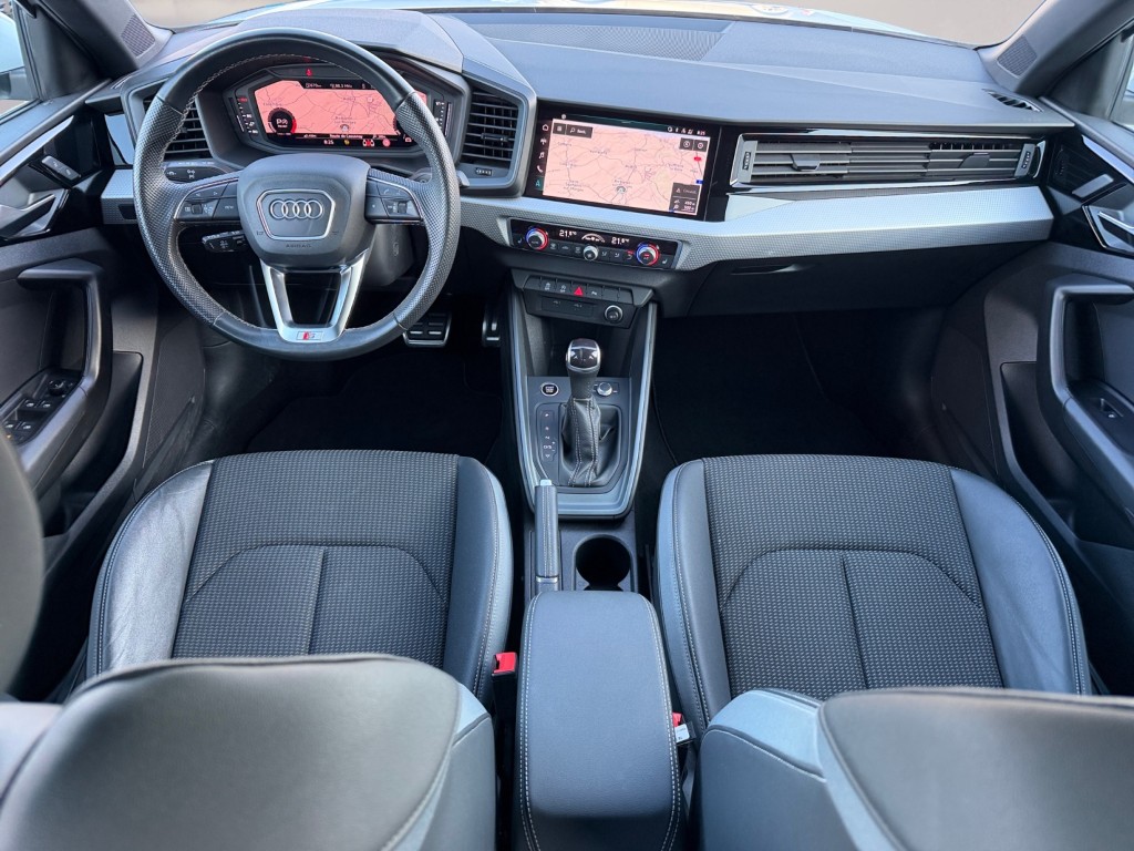 AUDI A1 Sportback 30 TFSI Attraction S-tronic-image-10