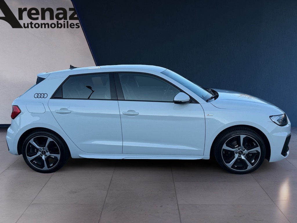 AUDI A1 Sportback 30 TFSI Attraction S-tronic-image-4