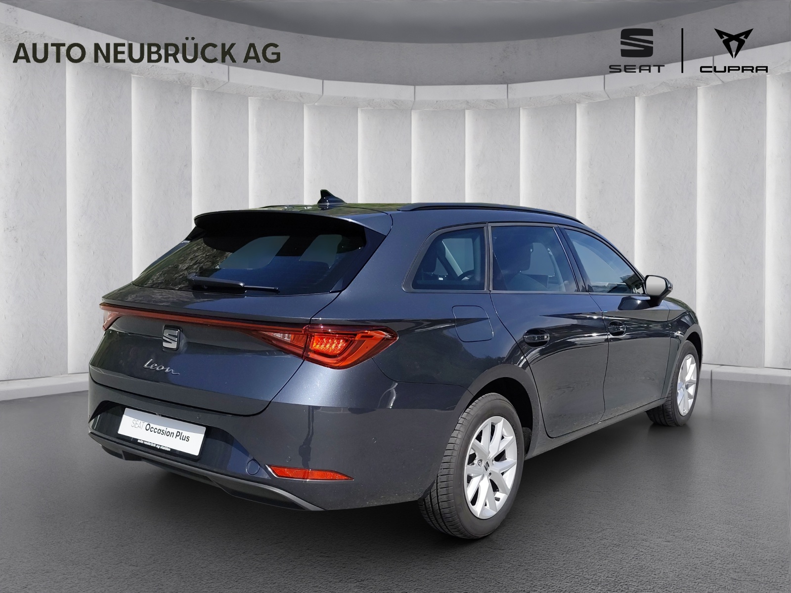 SEAT Leon ST 2.0 TDI EVO DSG Business Edition-showroom-element-3