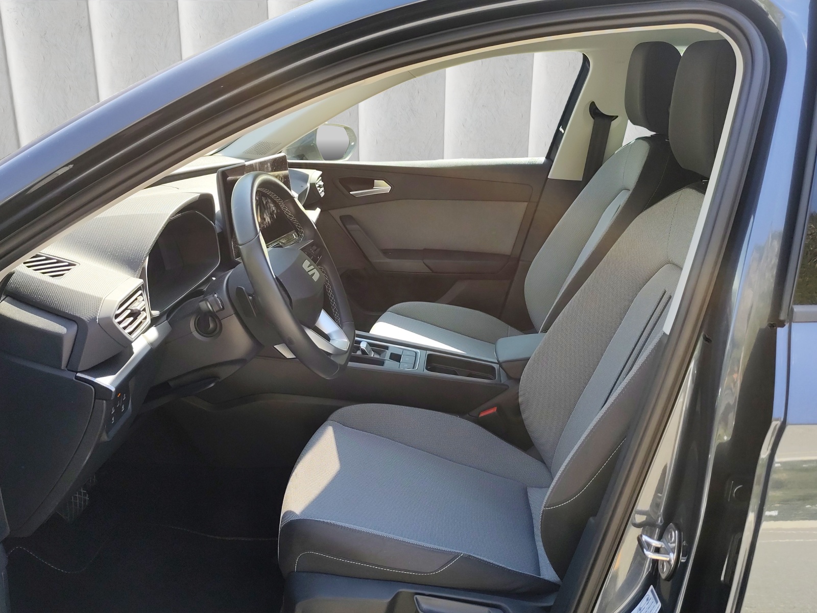 SEAT Leon ST 2.0 TDI EVO DSG Business Edition-image-6