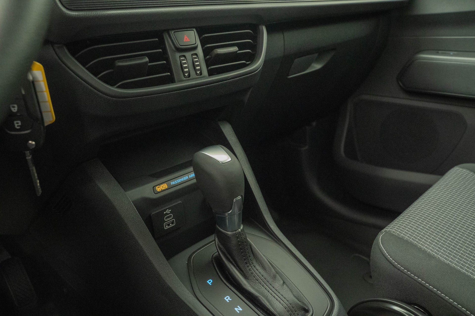 FORD Transit Courier Van 1.0 EcoBoost Trend-image-13