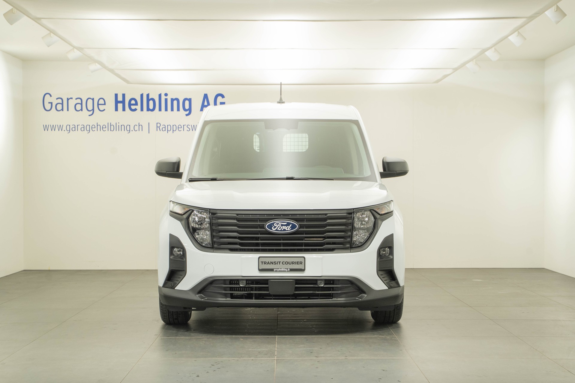FORD Transit Courier Van 1.0 EcoBoost Trend-image-2