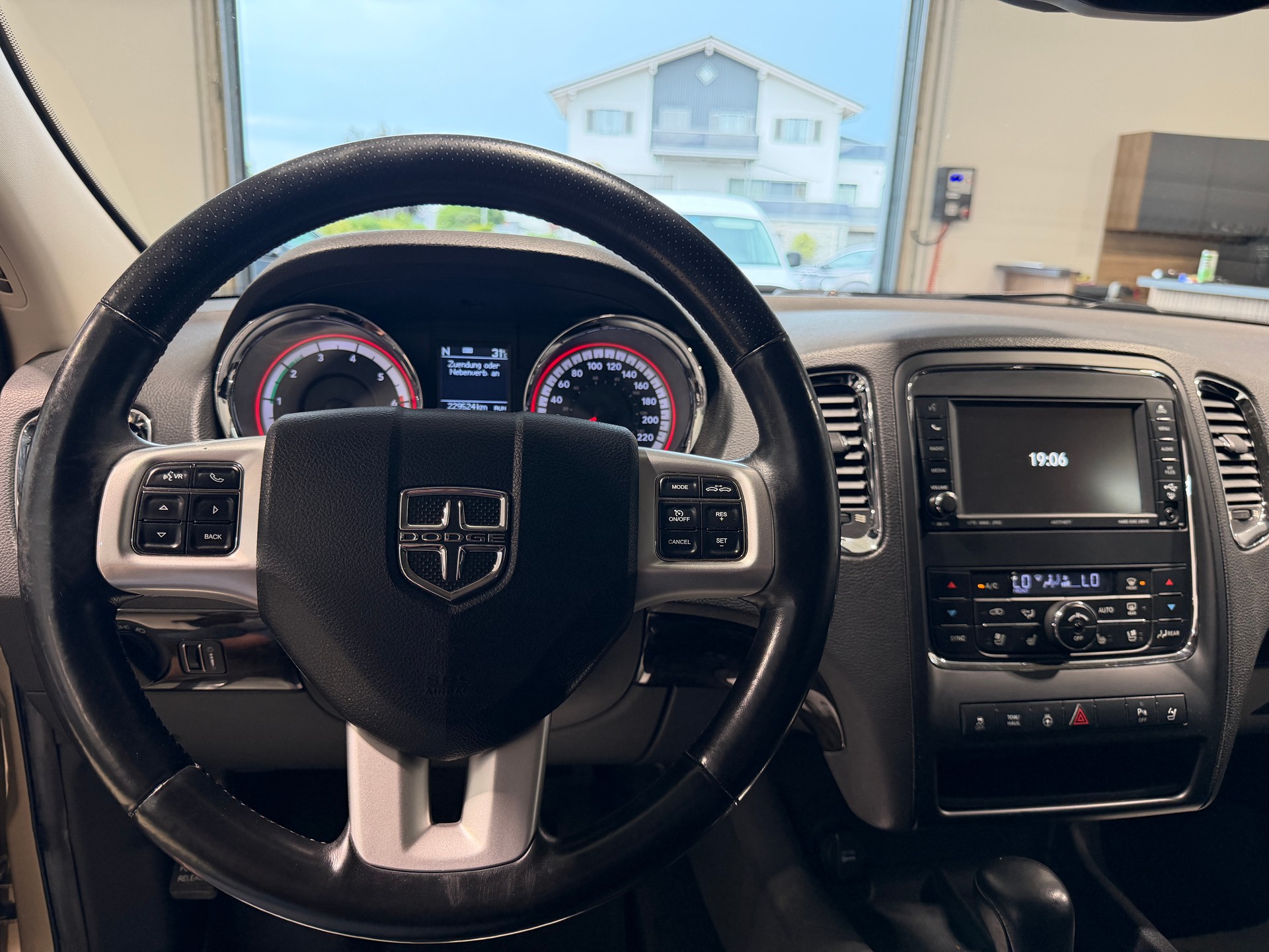 DODGE Durango 5.7 V8 HEMI Citadel-image-11