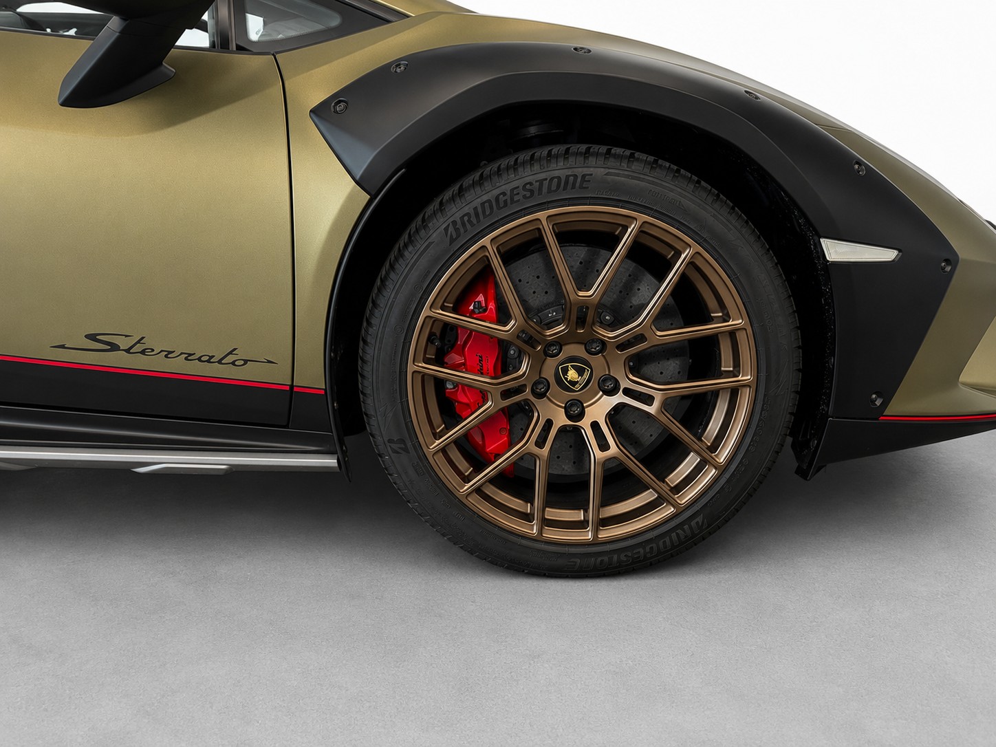 LAMBORGHINI Huracán Sterrato 1 of 1499 / Startnummer "63" Rallye-Lights / 1. Hand / CH Fahrzeug + Extras-image-14