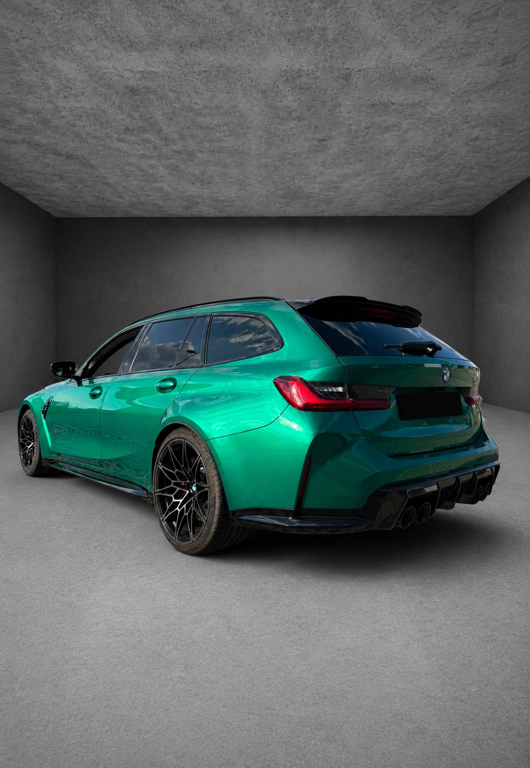 BMW M3 Competition xDrive LCI Services gratuits 5 ans + Garantie 3 ans • 290 km/h • Pack Carbone • Baquets M Carbone-image-6