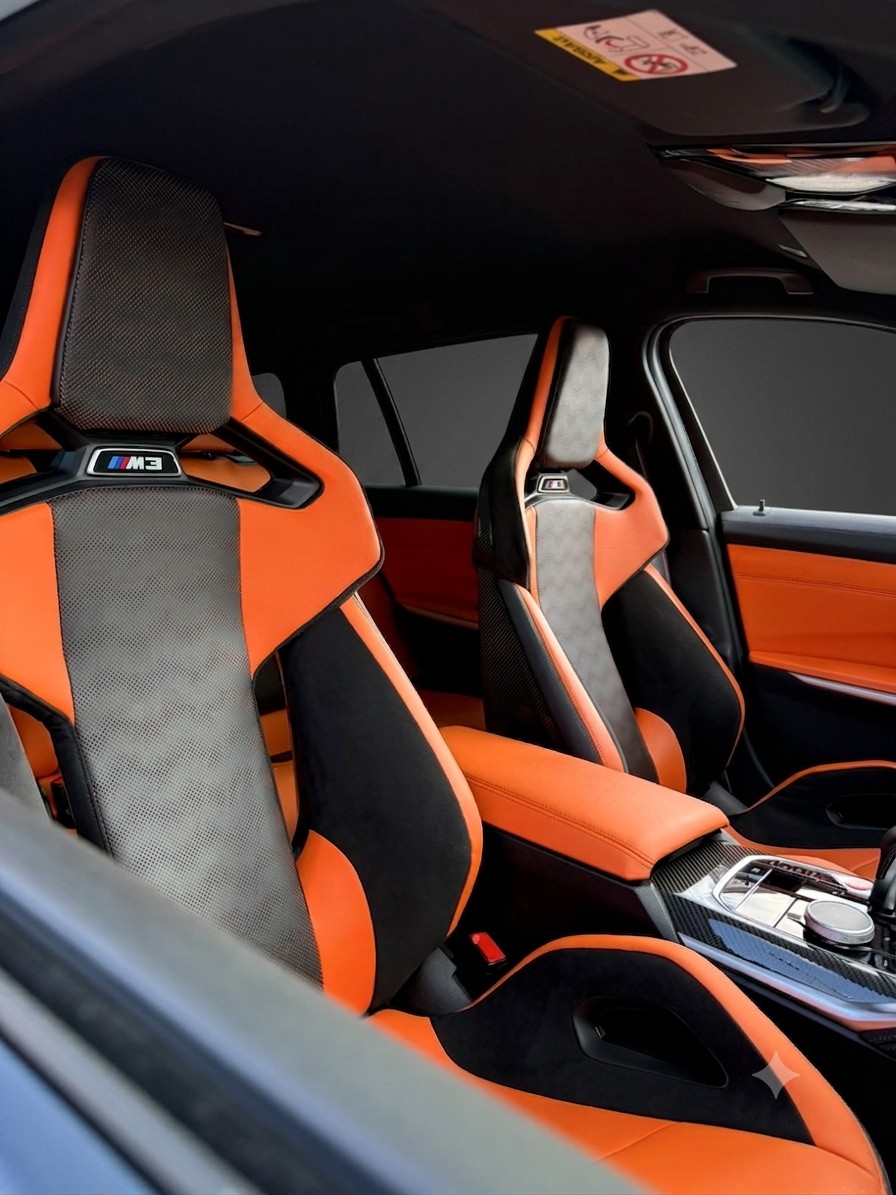 BMW M3 Competition xDrive LCI Services gratuits 5 ans + Garantie 3 ans • 290 km/h • Pack Carbone • Baquets M Carbone-image-4